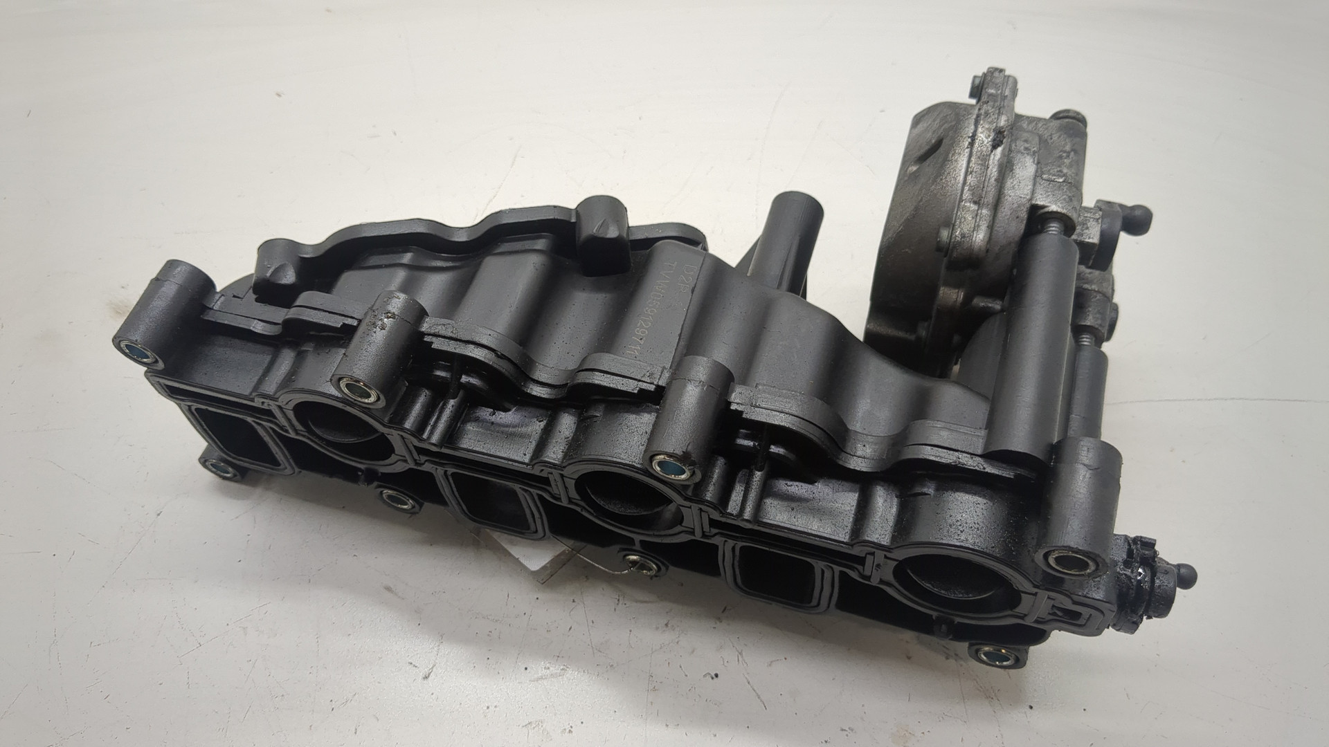 Коллектор впускной