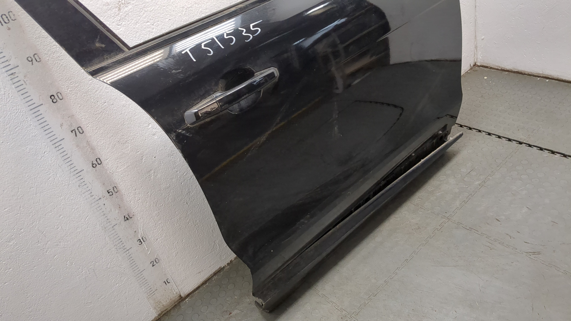 Дверь передняя правая