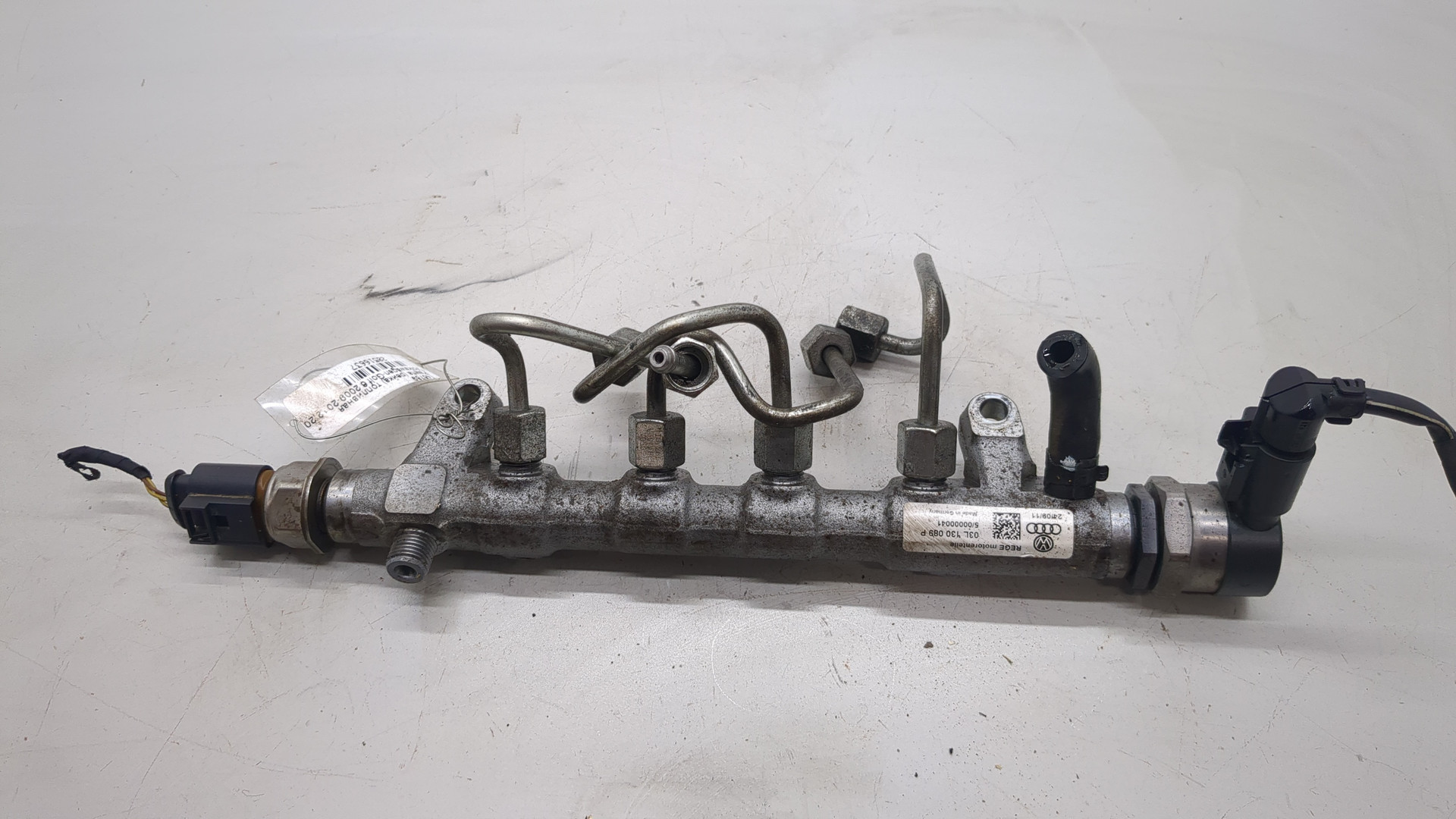 Рейка топливная (рампа)