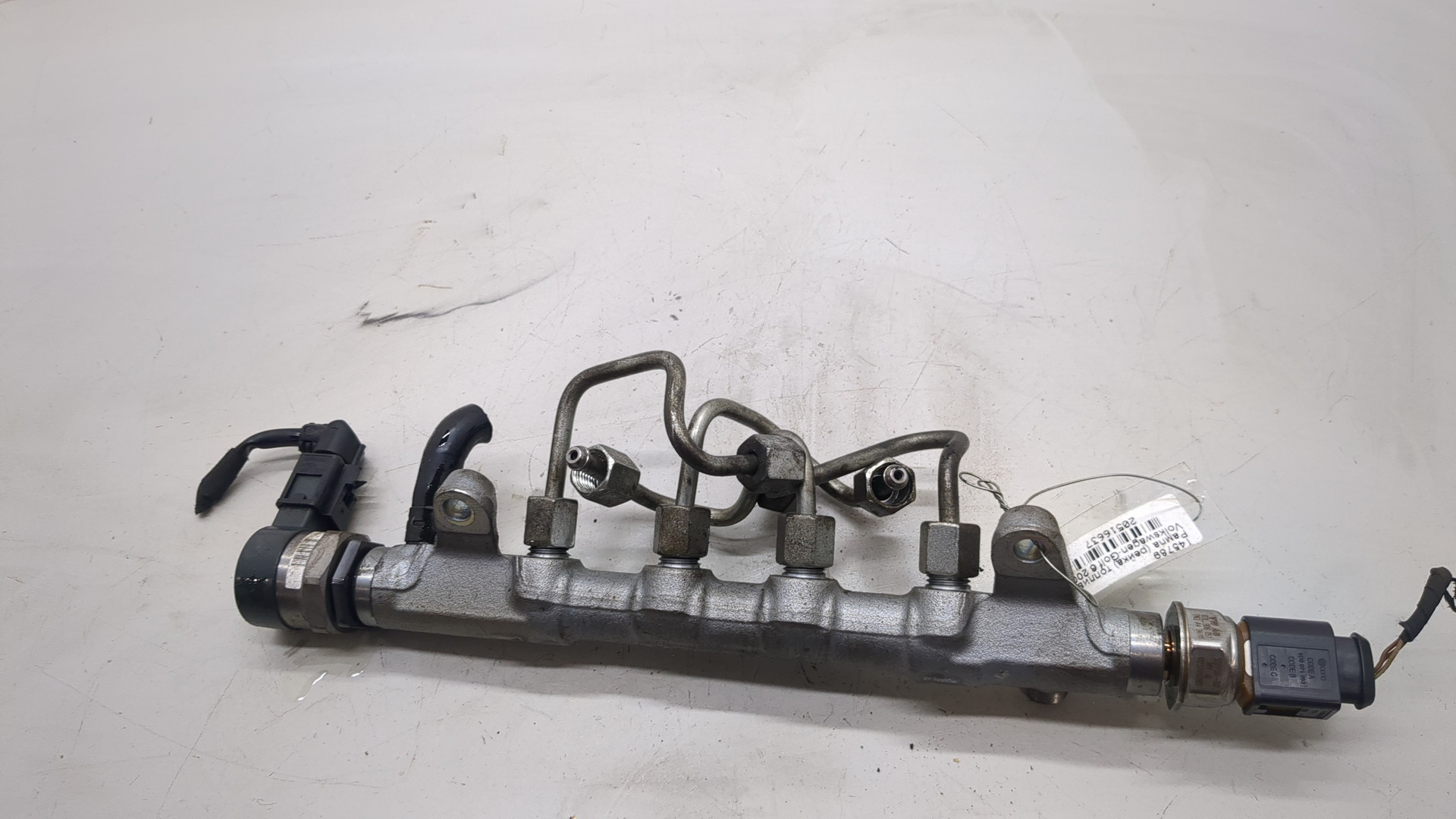 Рейка топливная (рампа)