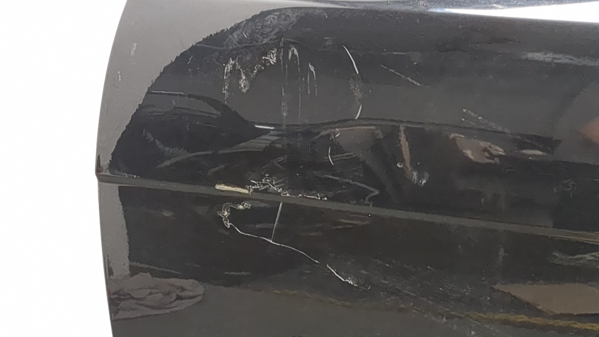 Дверь передняя левая