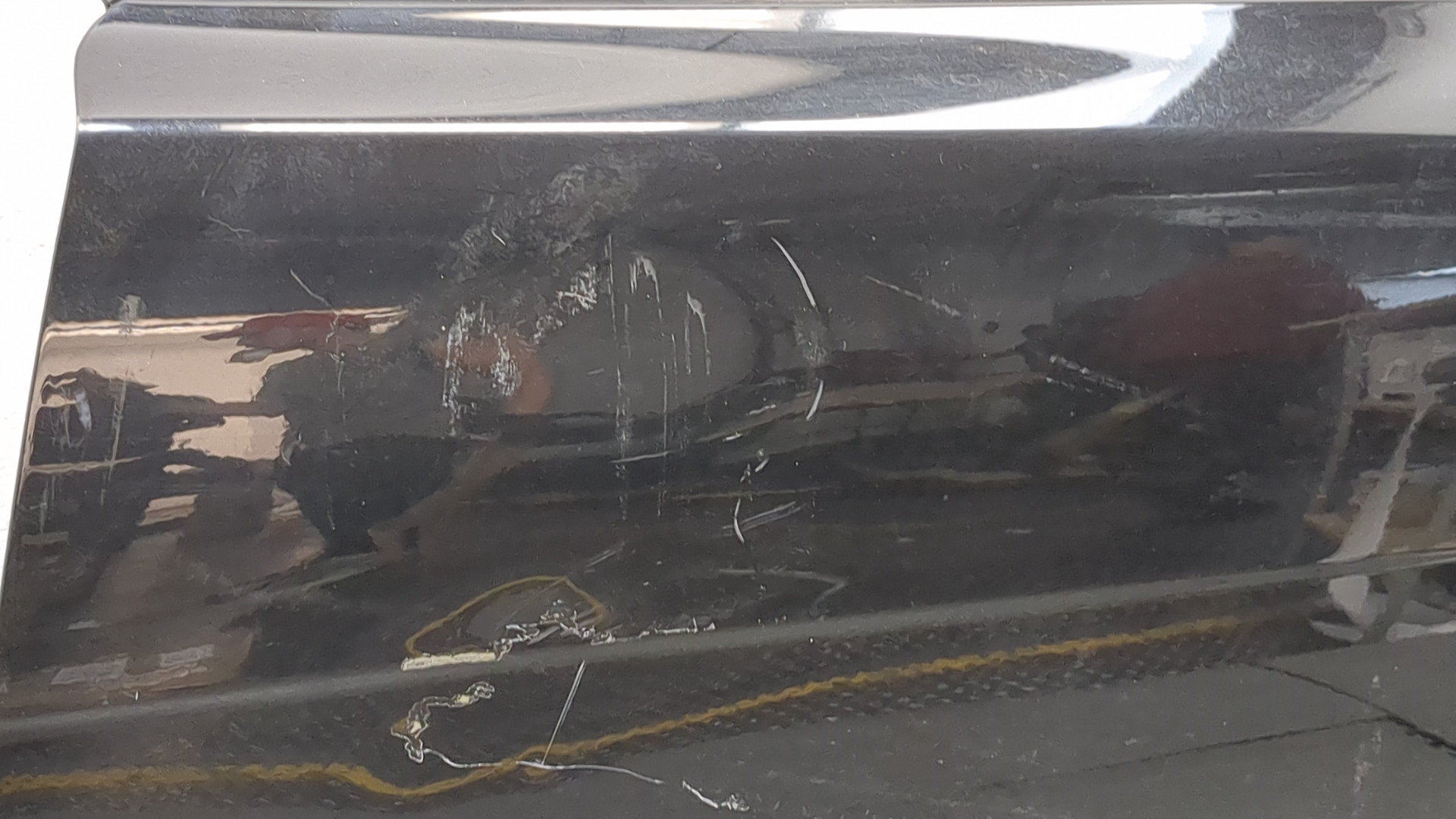 Дверь передняя левая