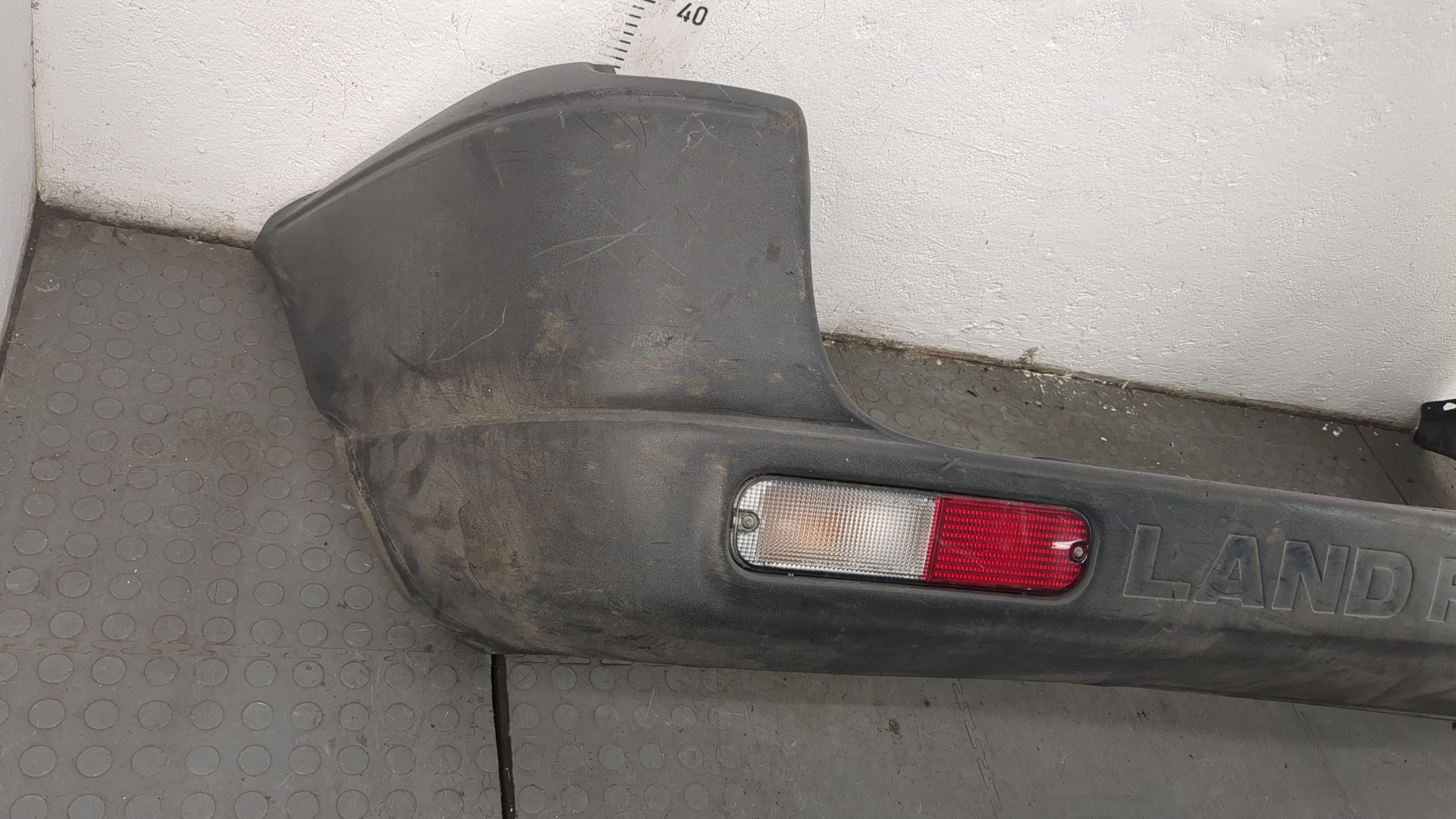 Бампер задний