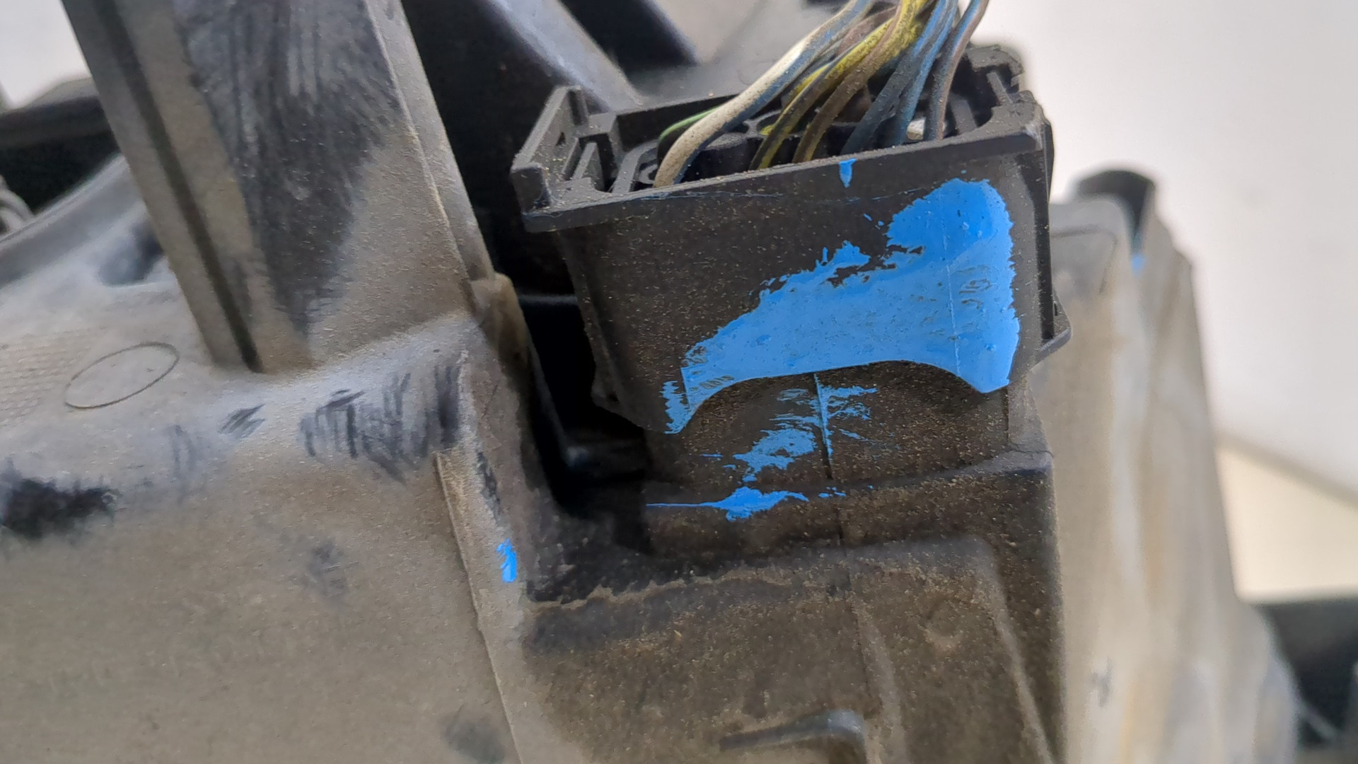 Фара правая