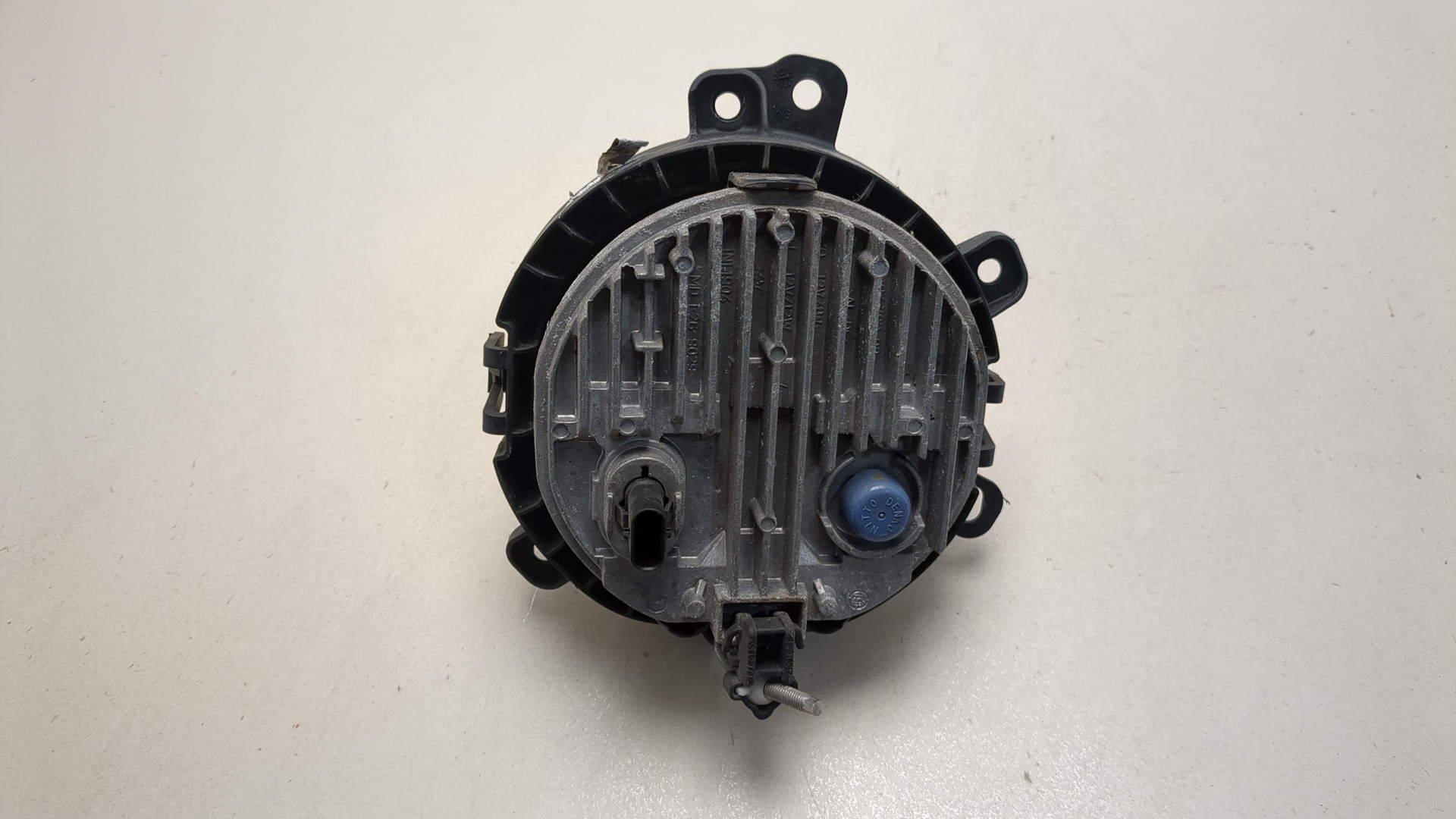 Фара противотуманная правая