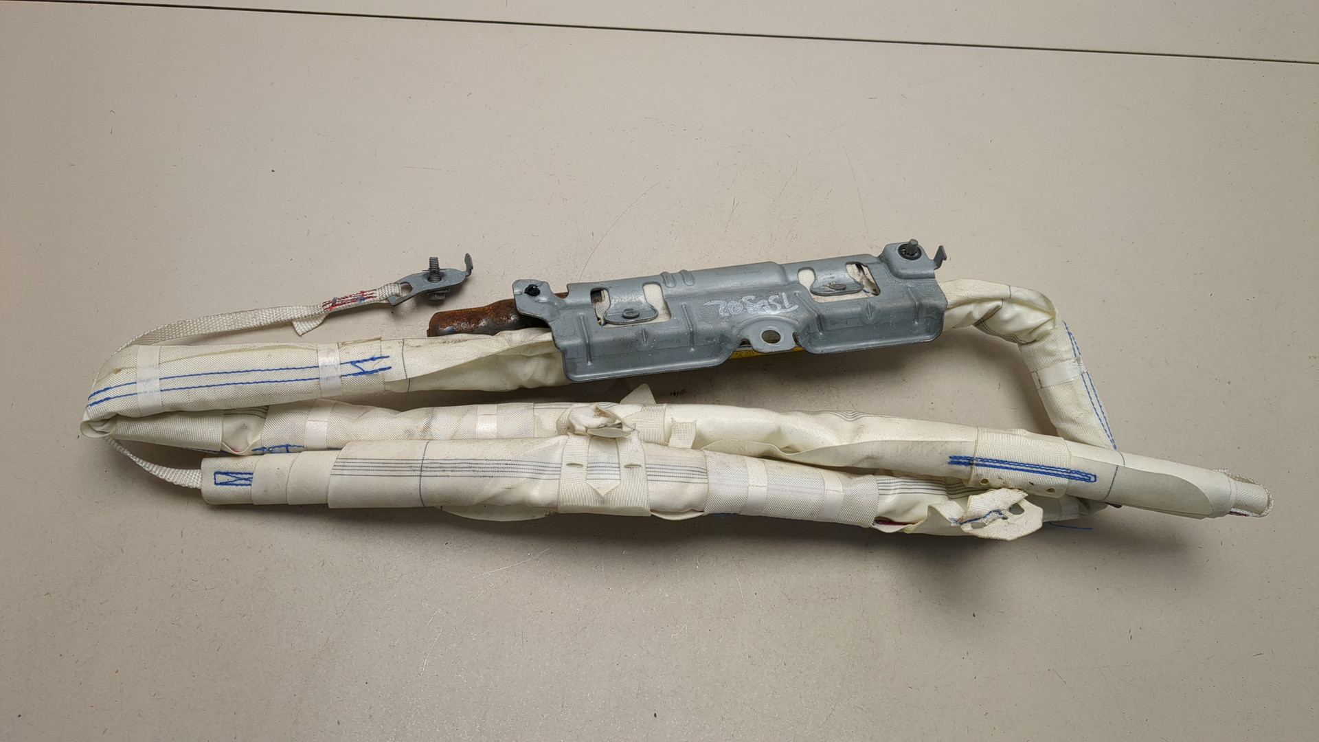 Подушка безопасности боковая (шторка)