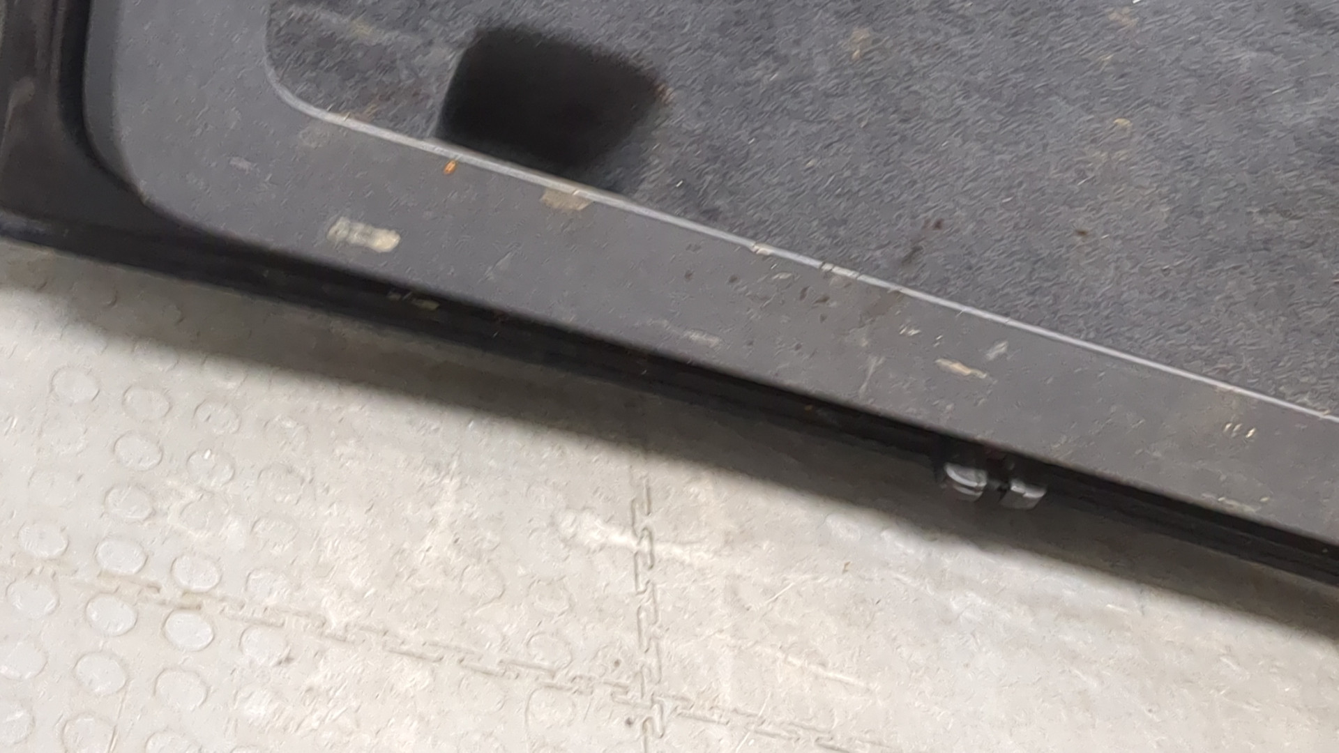 Дверь багажника