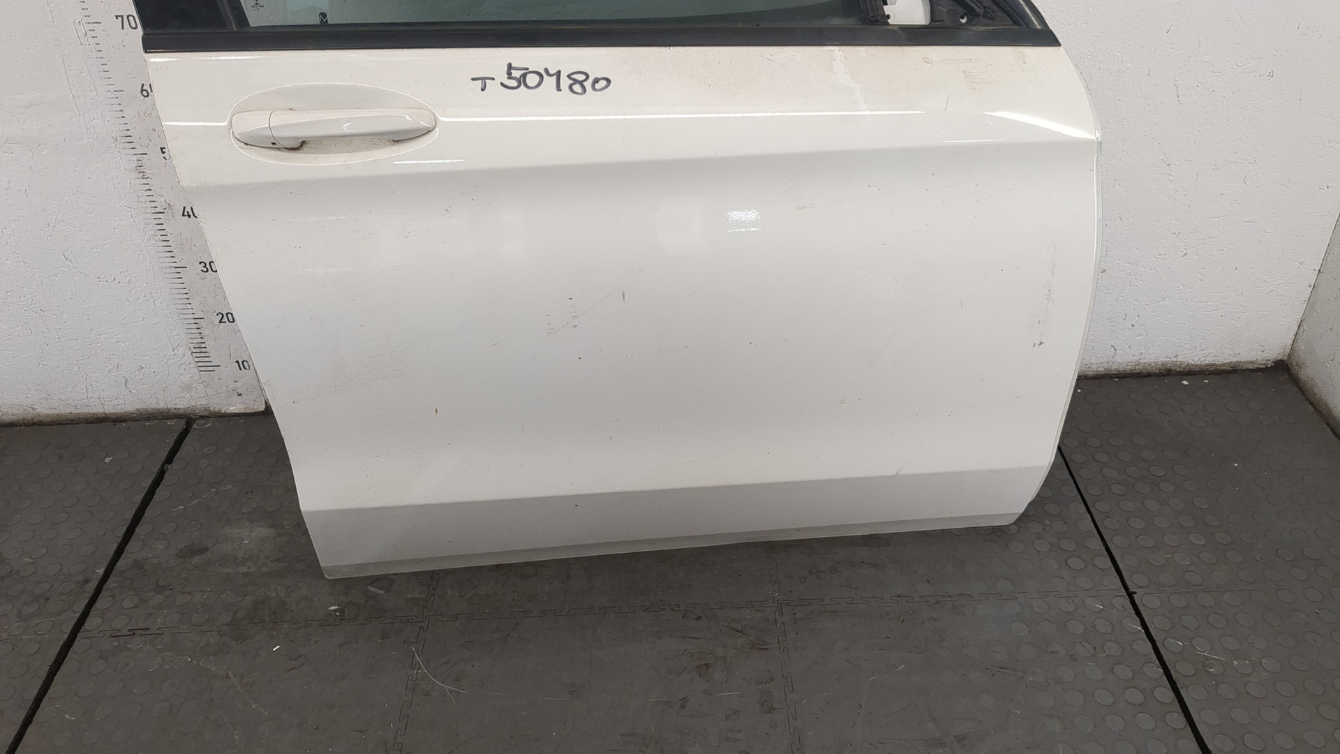 Дверь передняя правая