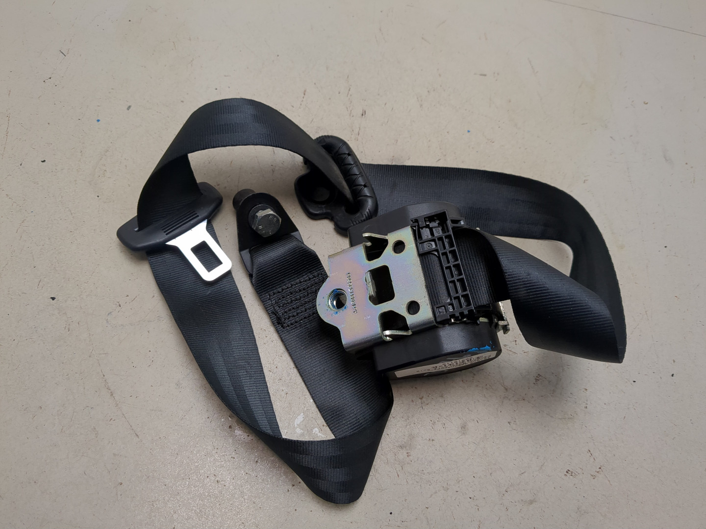 Ремень безопасности