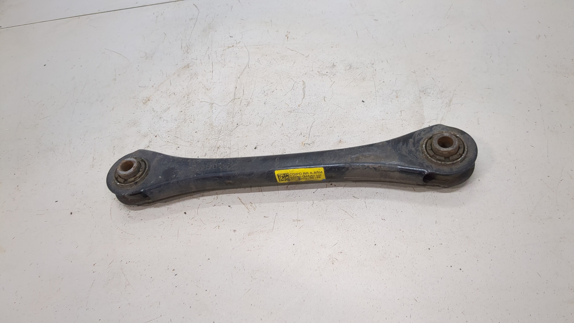 Рычаг задний правый