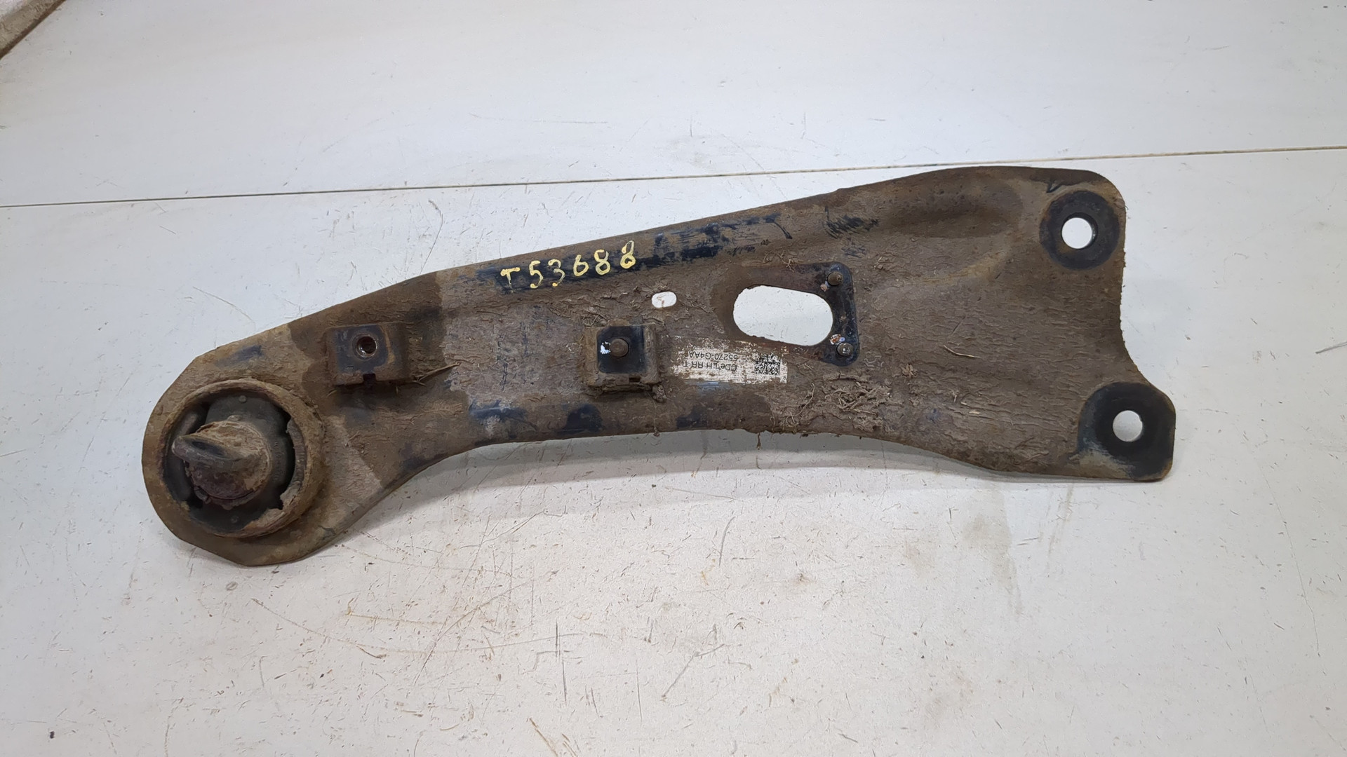 Рычаг задний левый