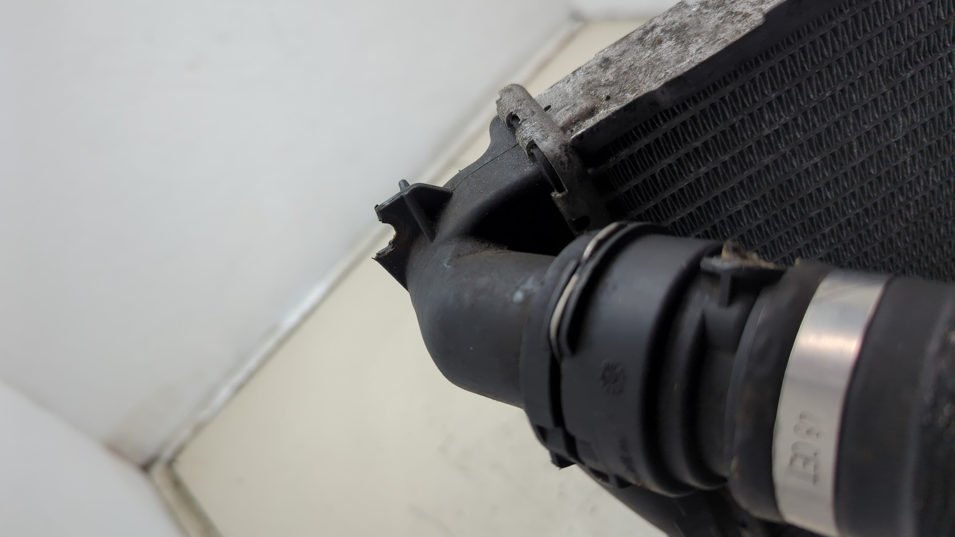 Радиатор охлаждения двигателя основной