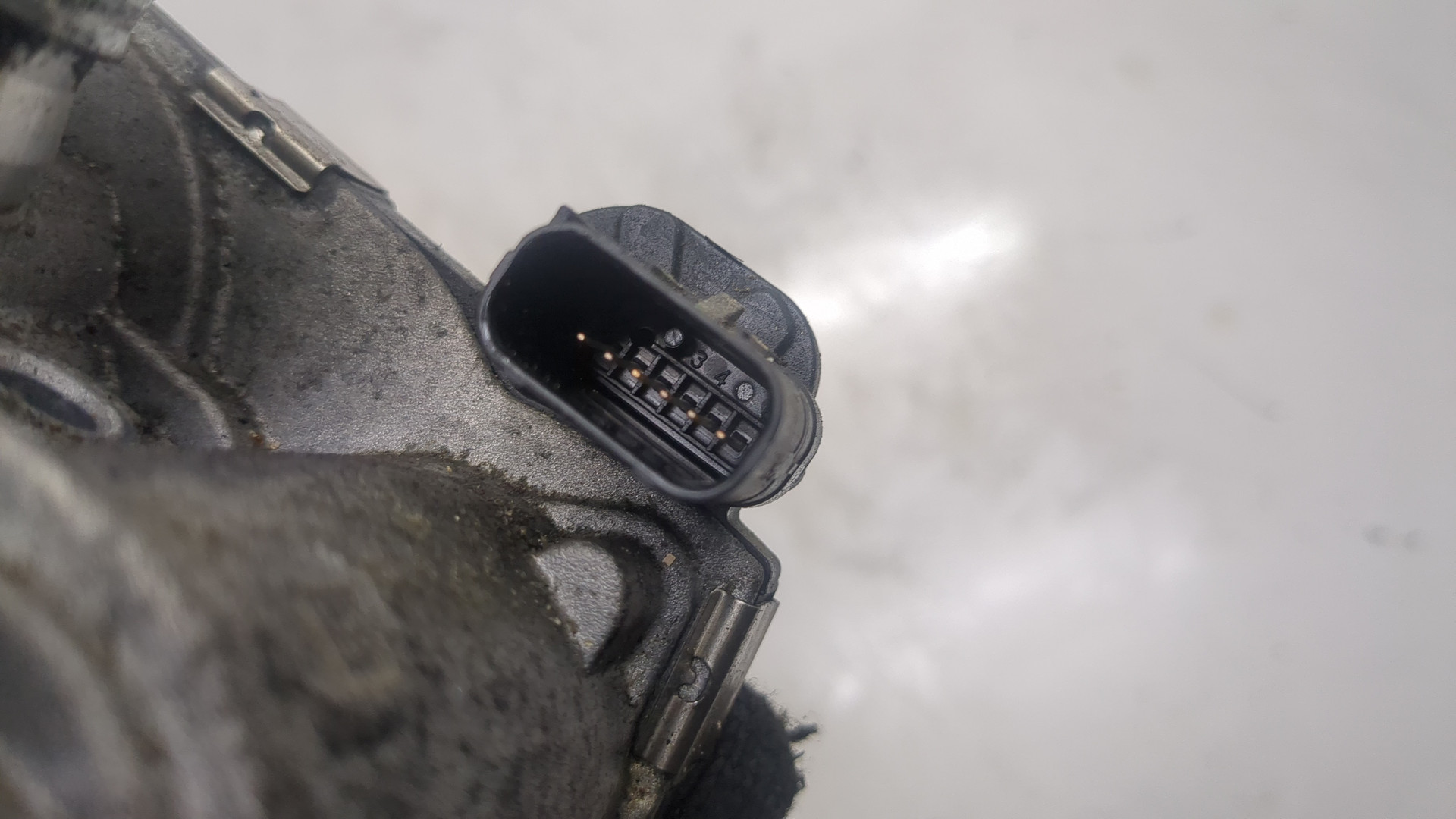 Заслонка дроссельная электрическая