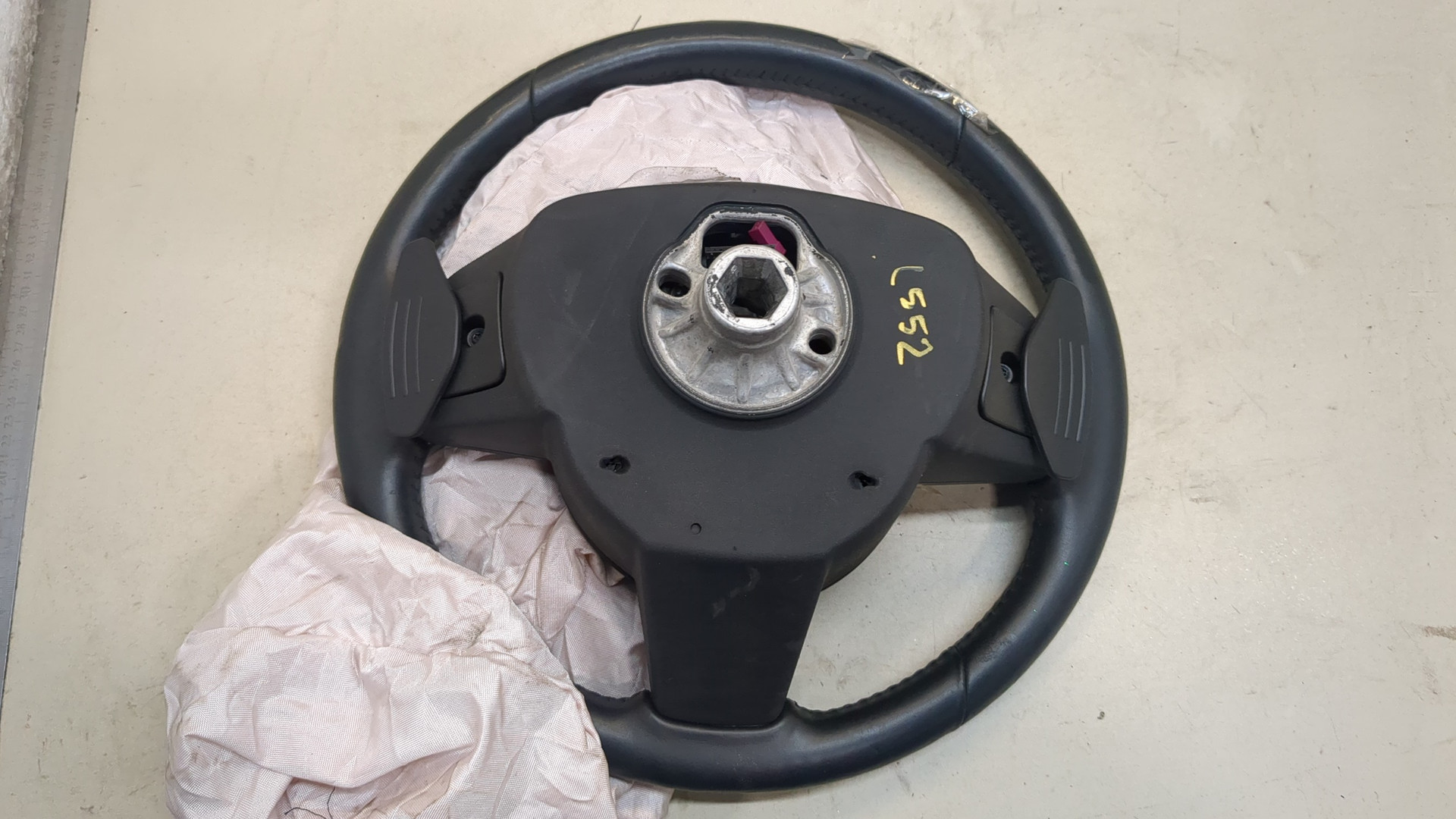 Рулевое колесо (руль)