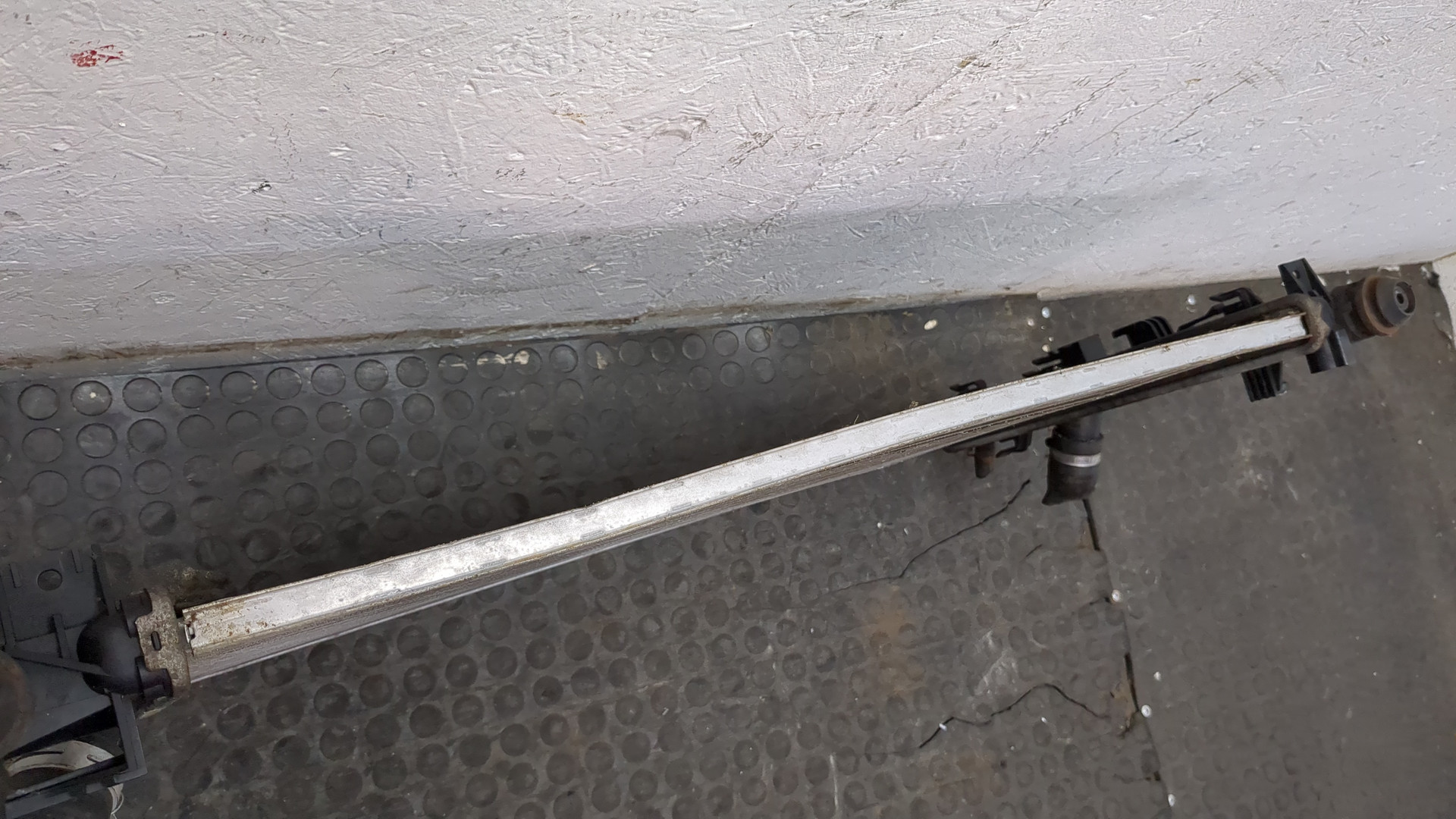 Радиатор охлаждения двигателя основной