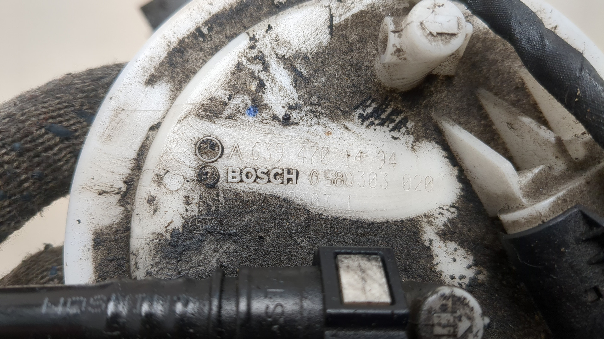 Насос топливный электрический