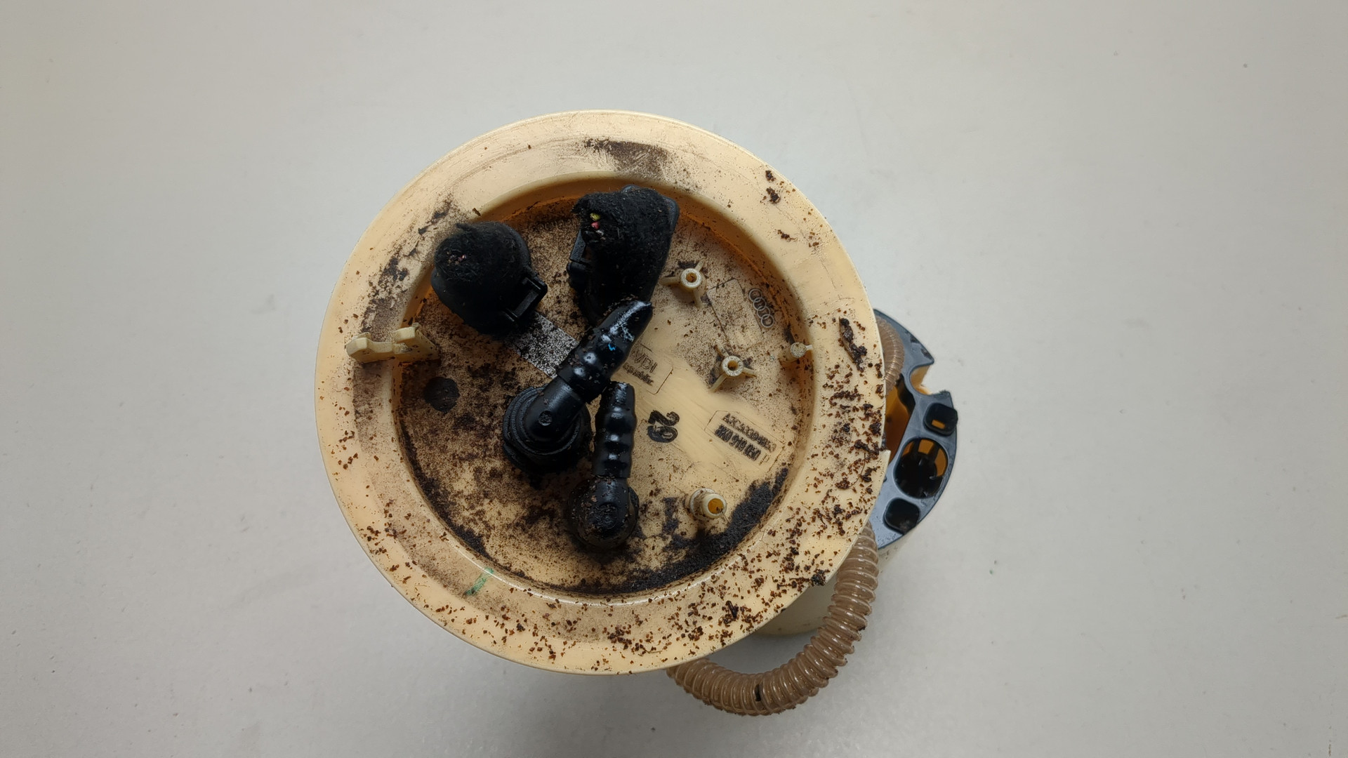 Насос топливный электрический