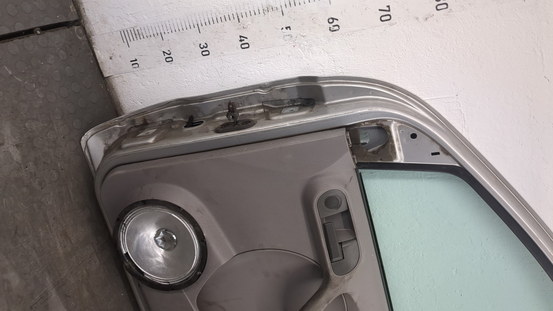 Дверь передняя правая