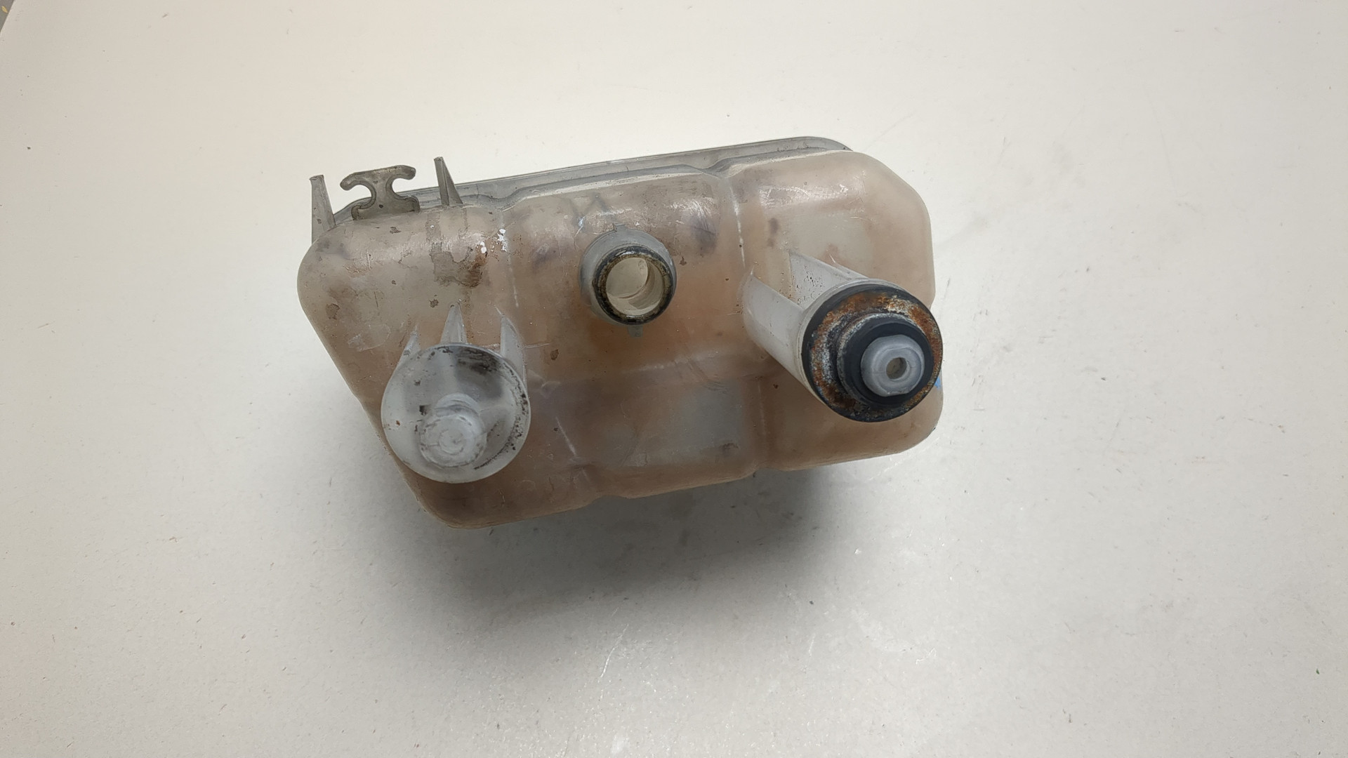 Бачок расширительный