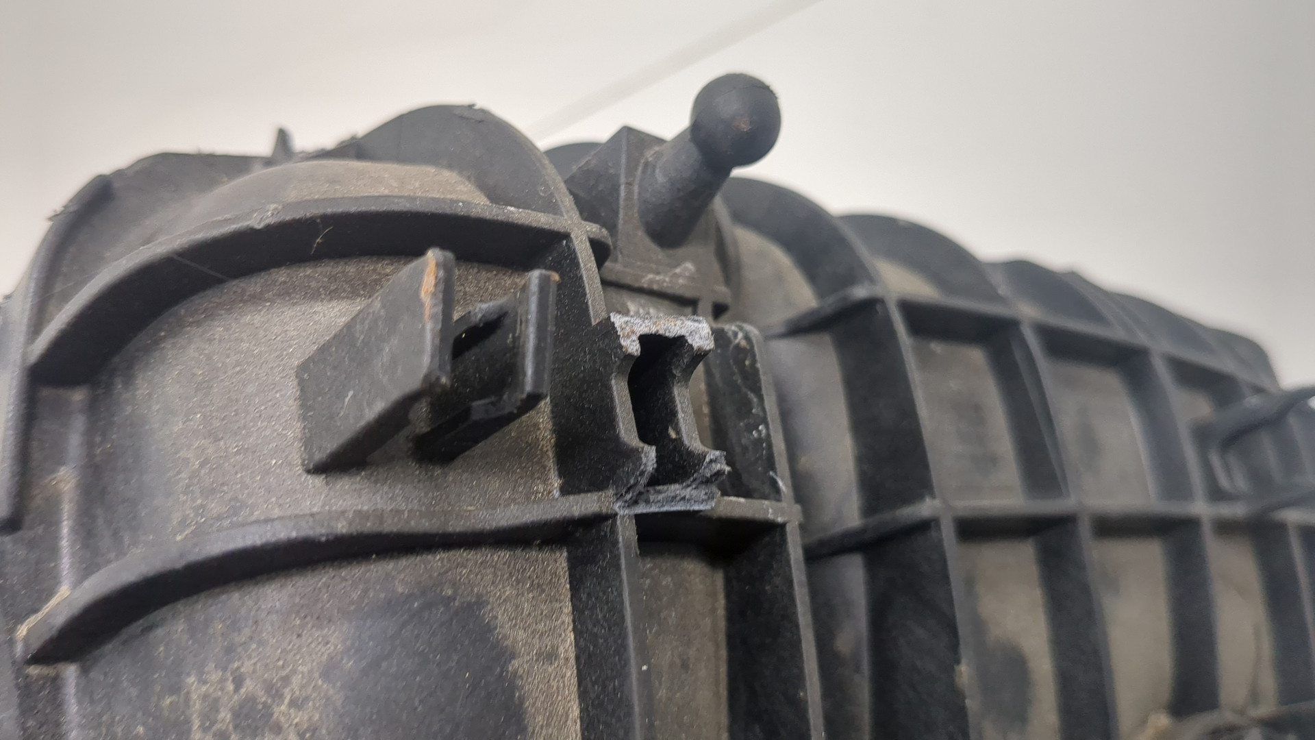 Коллектор впускной