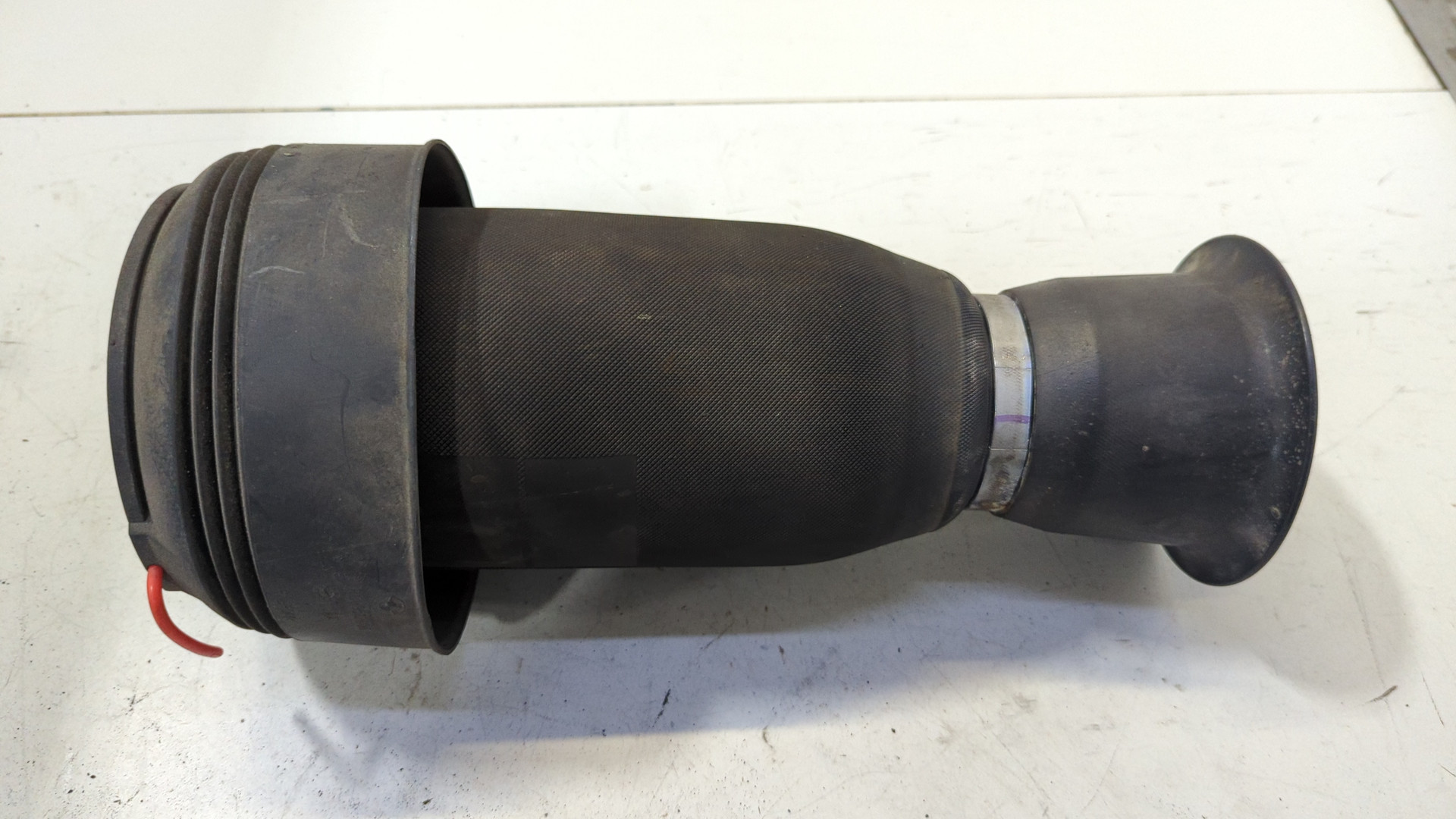 Амортизатор задний (стойка)