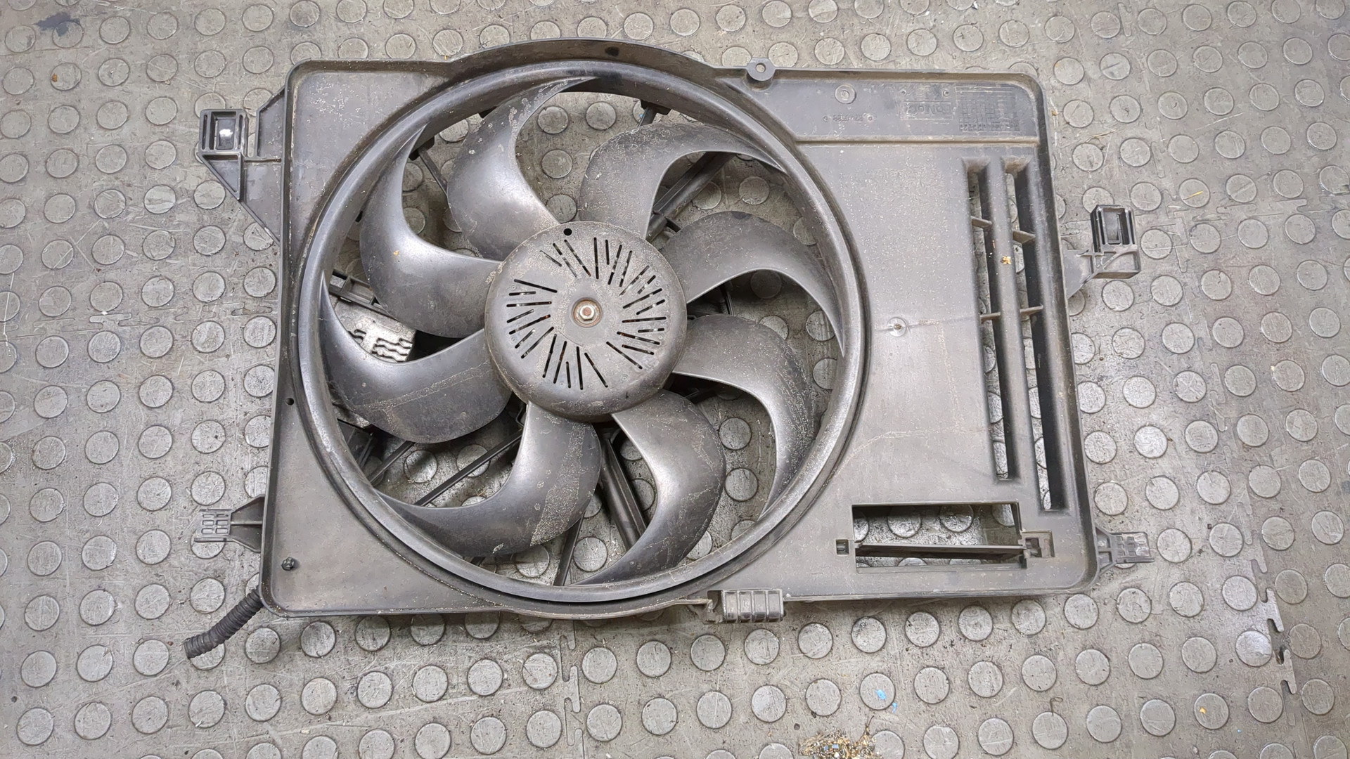 Вентилятор радиатора