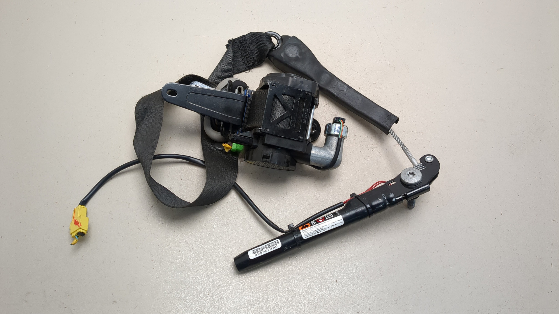 Ремень безопасности