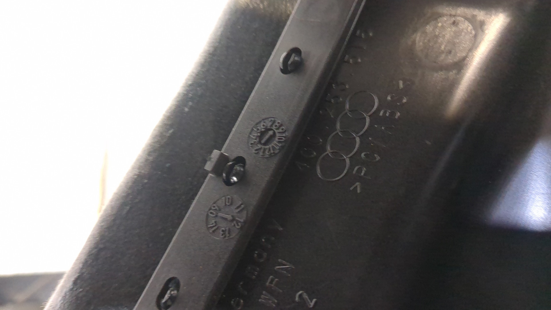 Кожух рулевой колонки