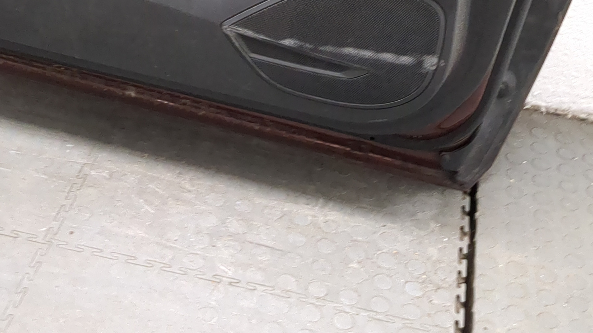 Дверь передняя левая