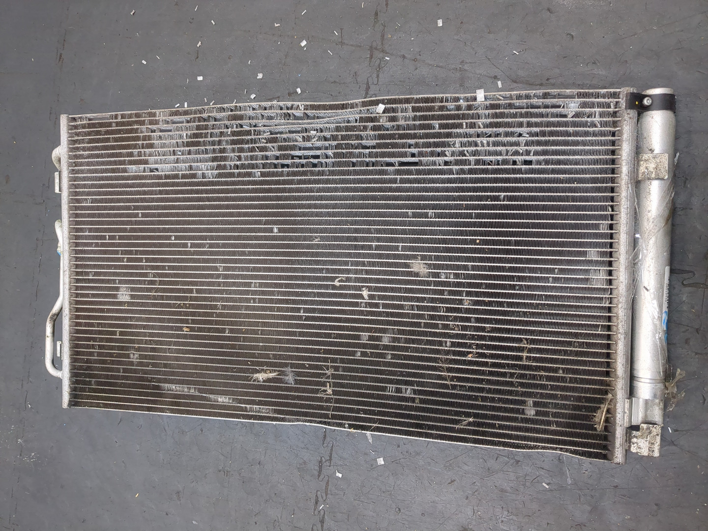 Радиатор кондиционера / конденсер
