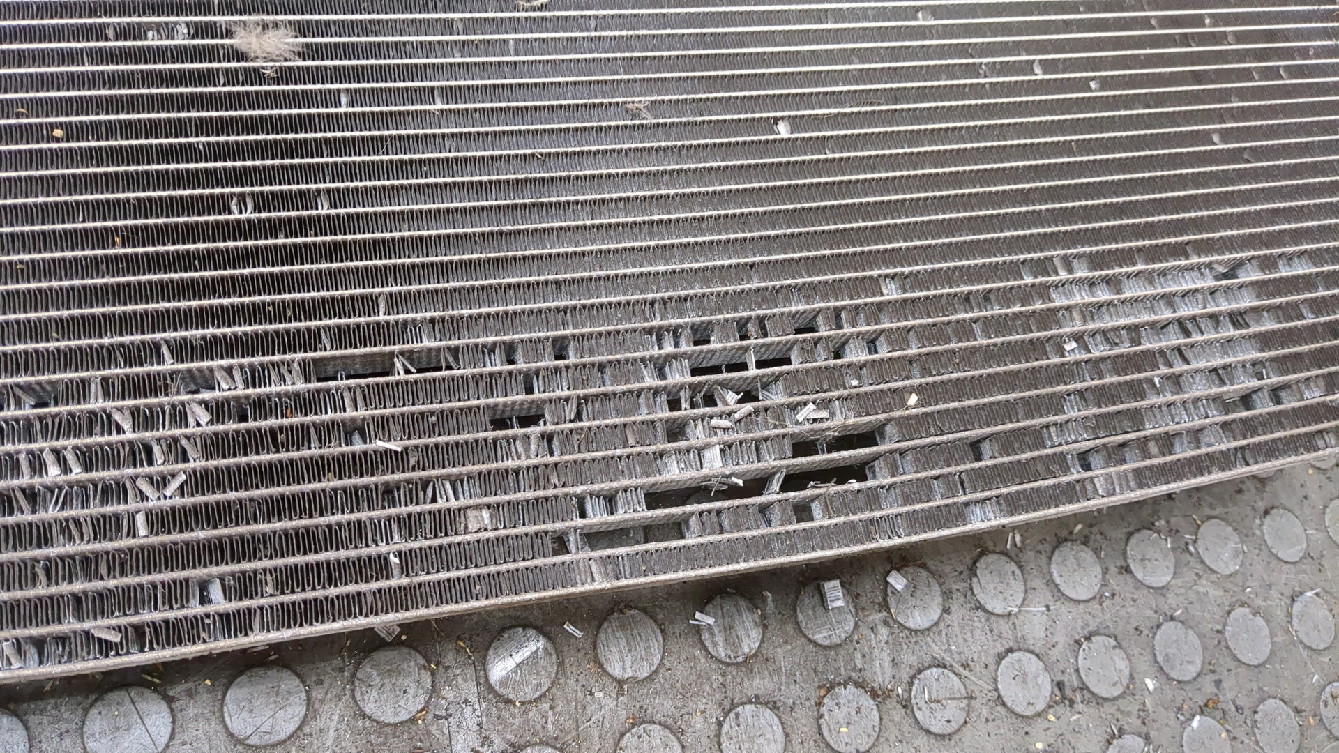 Радиатор кондиционера / конденсер