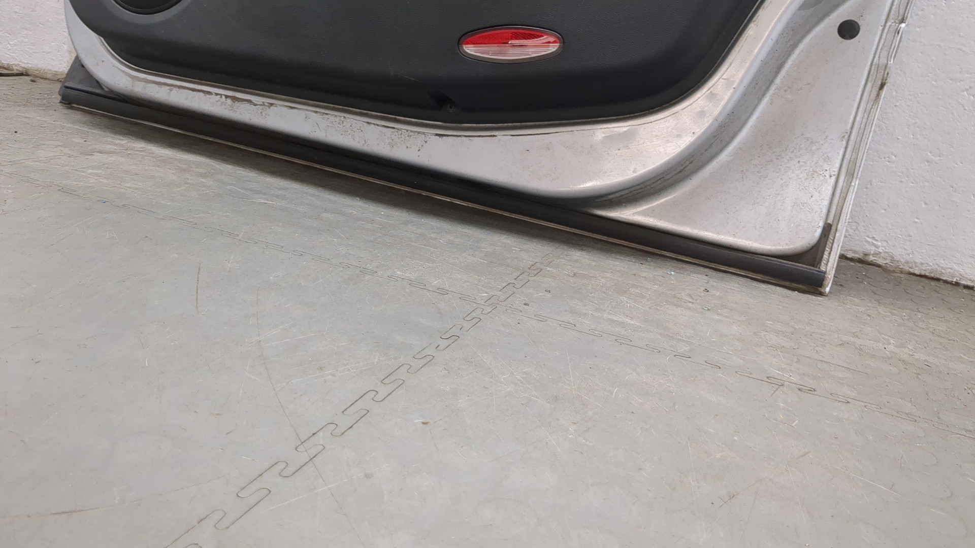 Дверь передняя правая