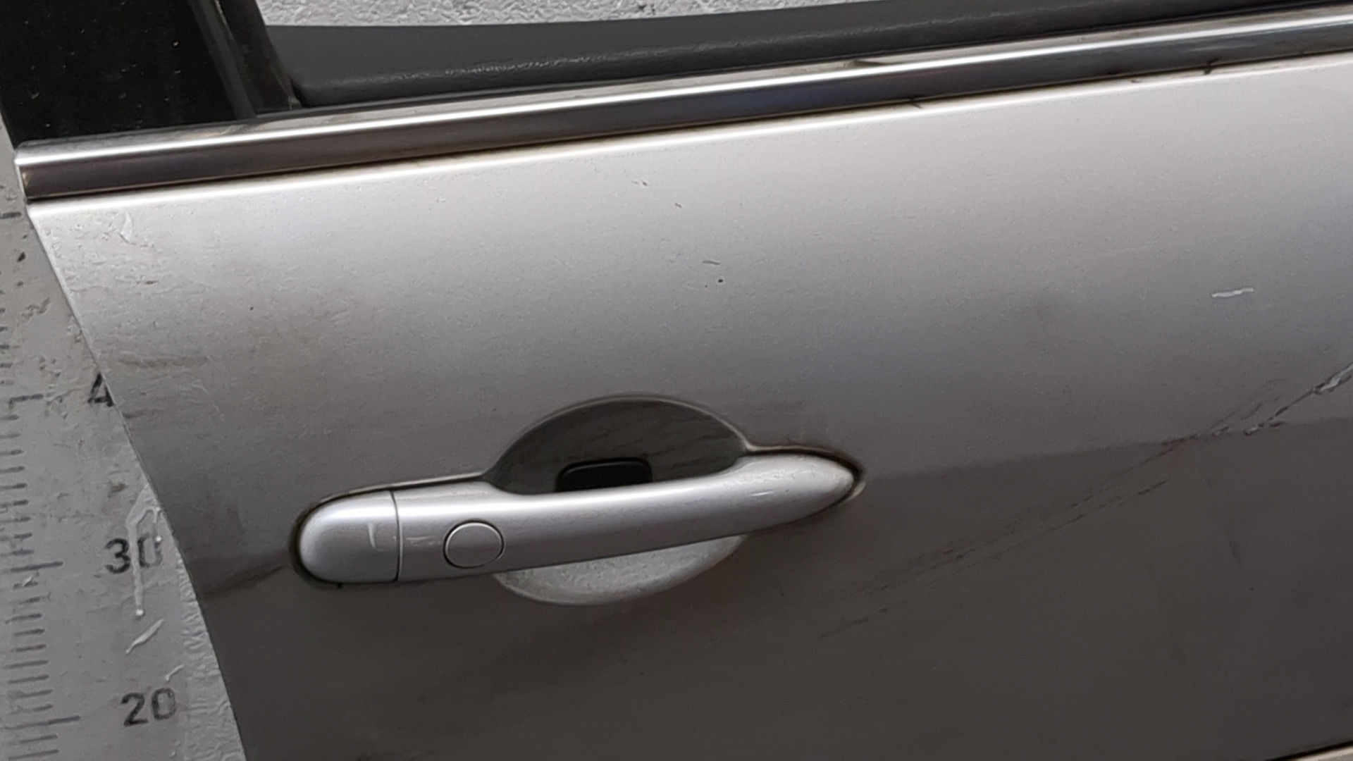 Дверь передняя правая