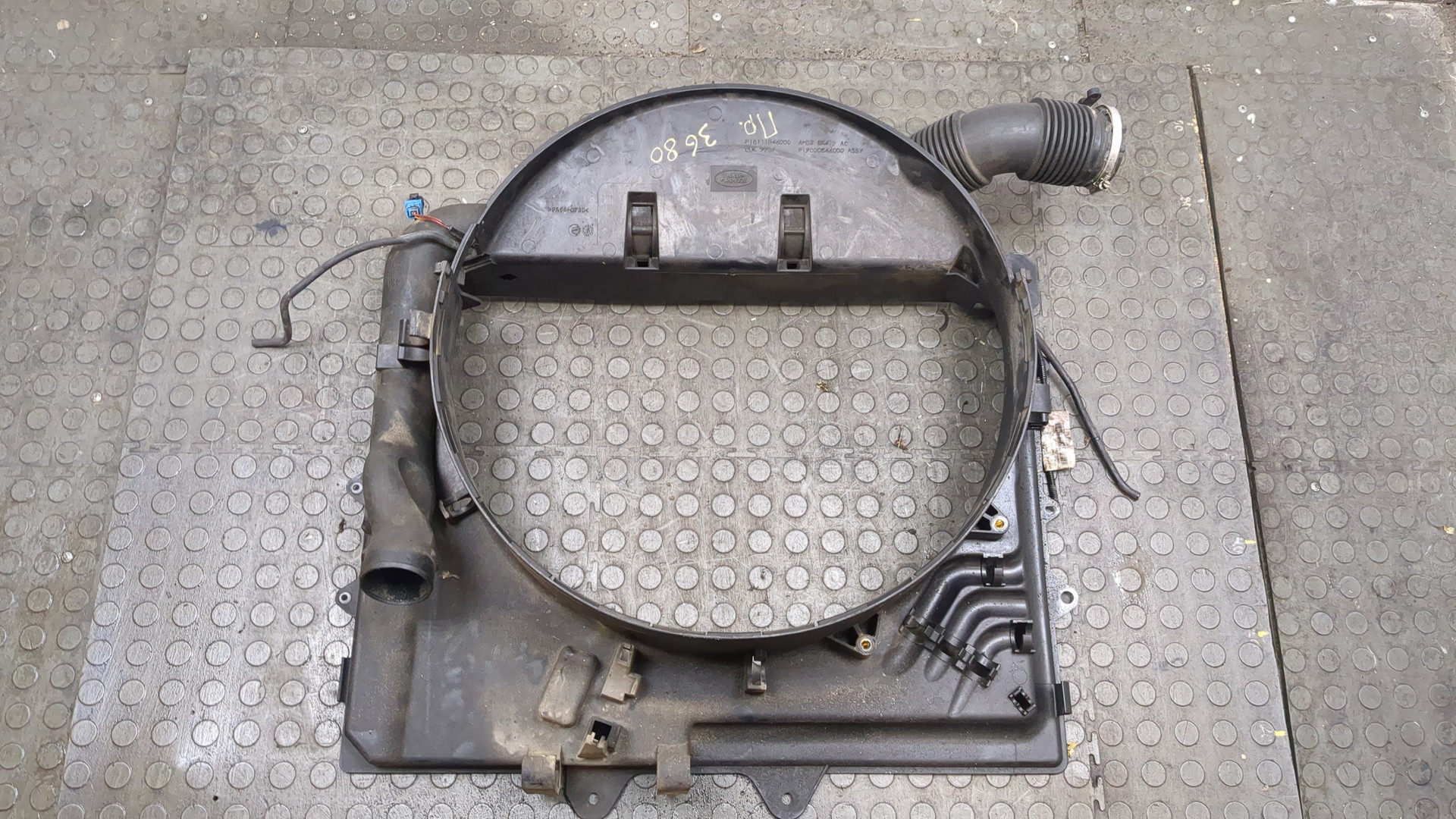 Диффузор вентилятора