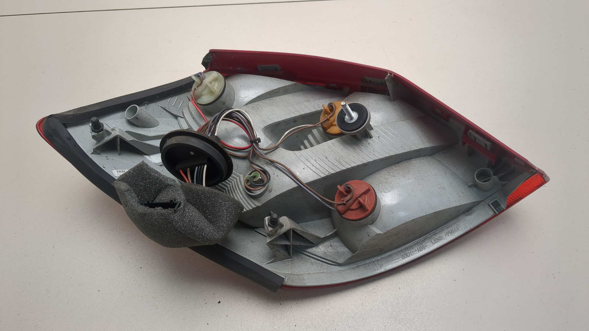 Фонарь задний правый