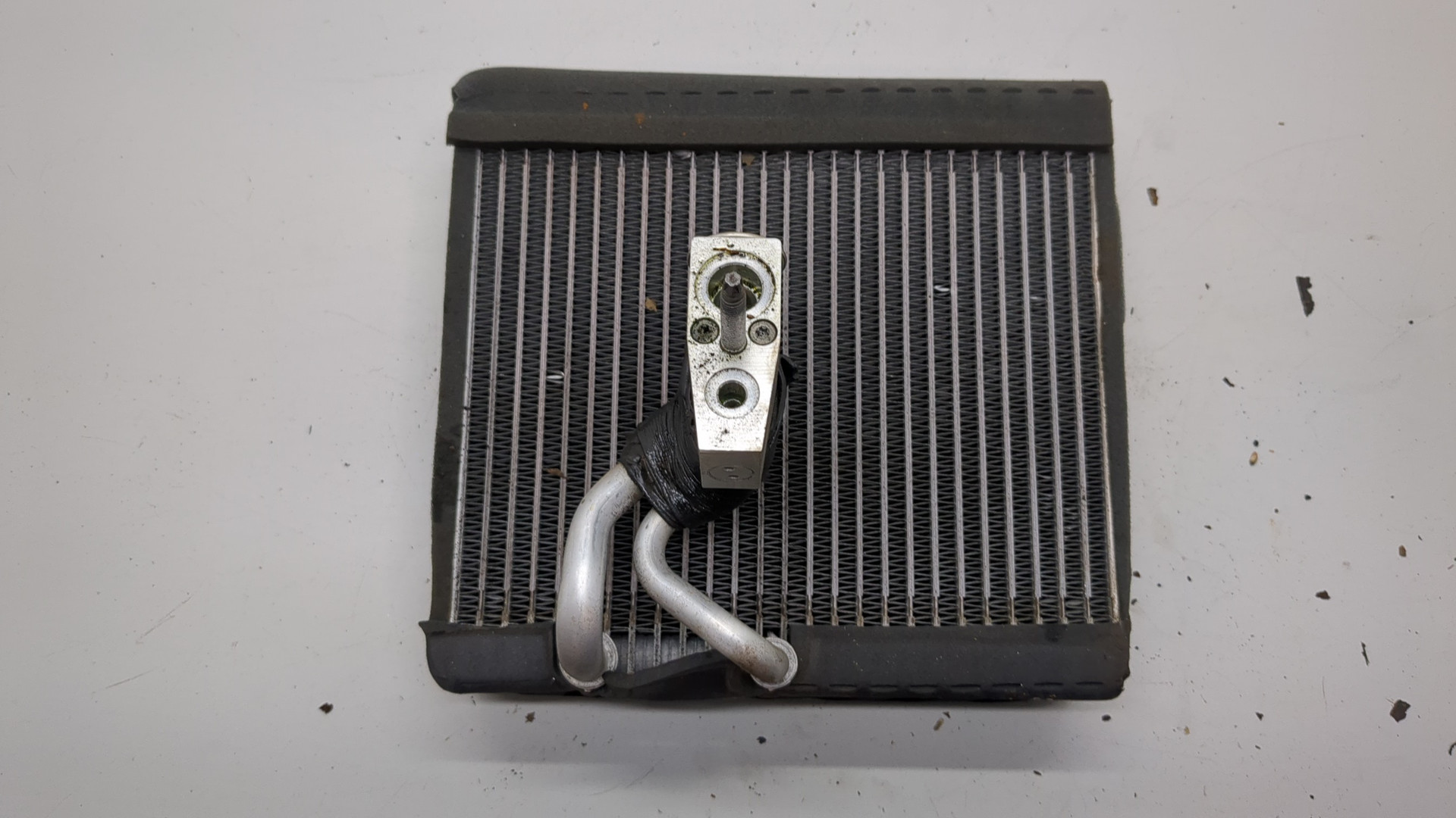 Радиатор кондиционера / конденсер