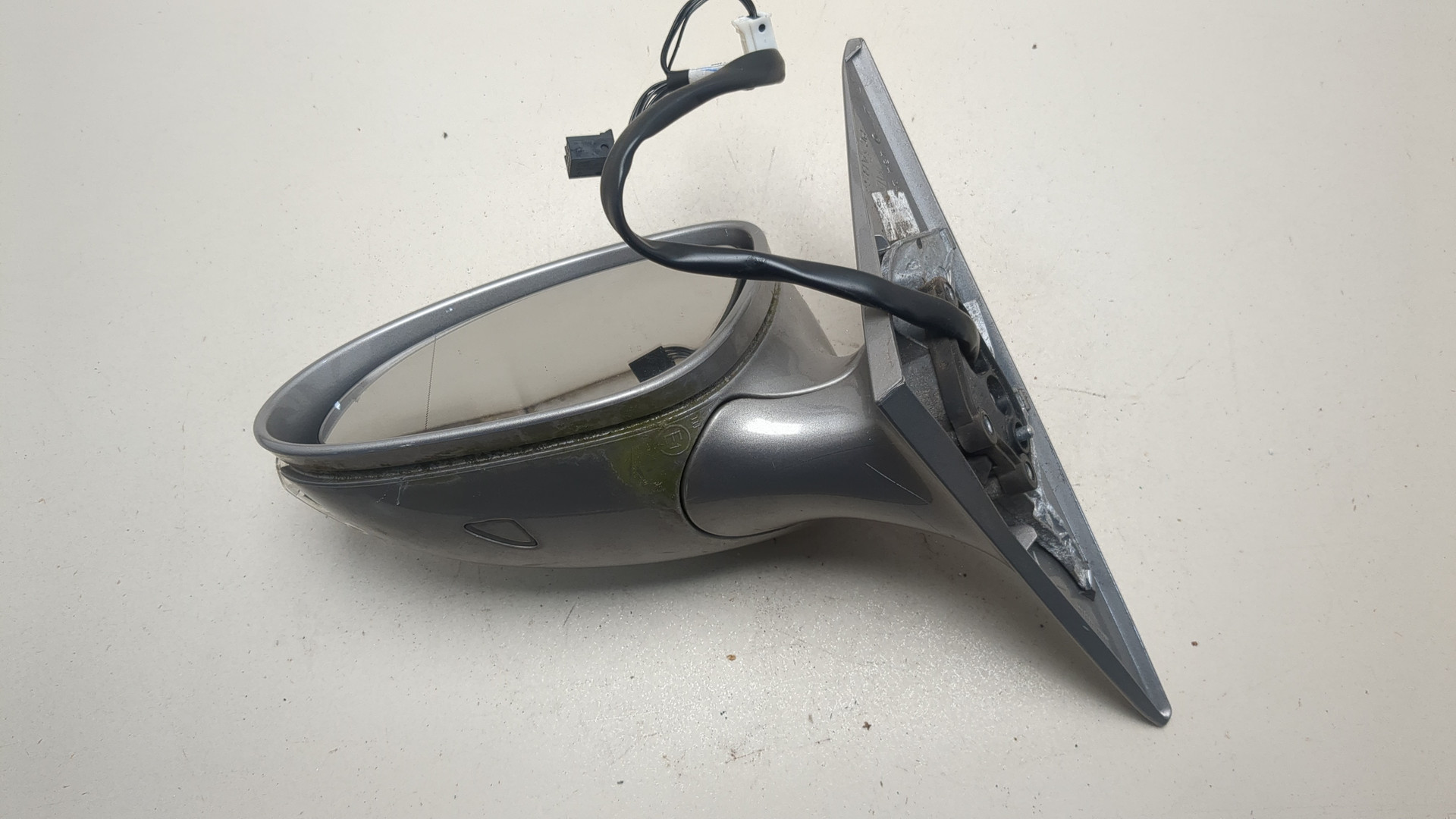 Зеркало левое электрическое