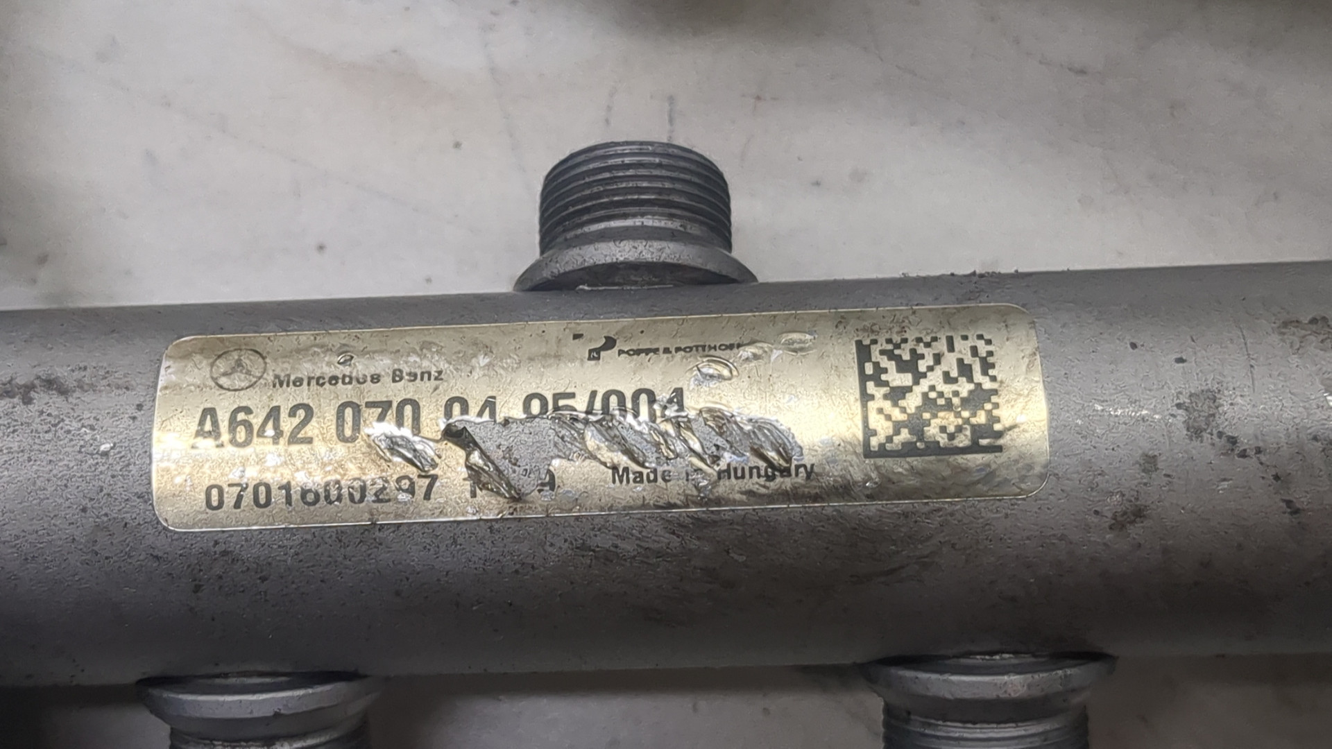 Рейка топливная (рампа)