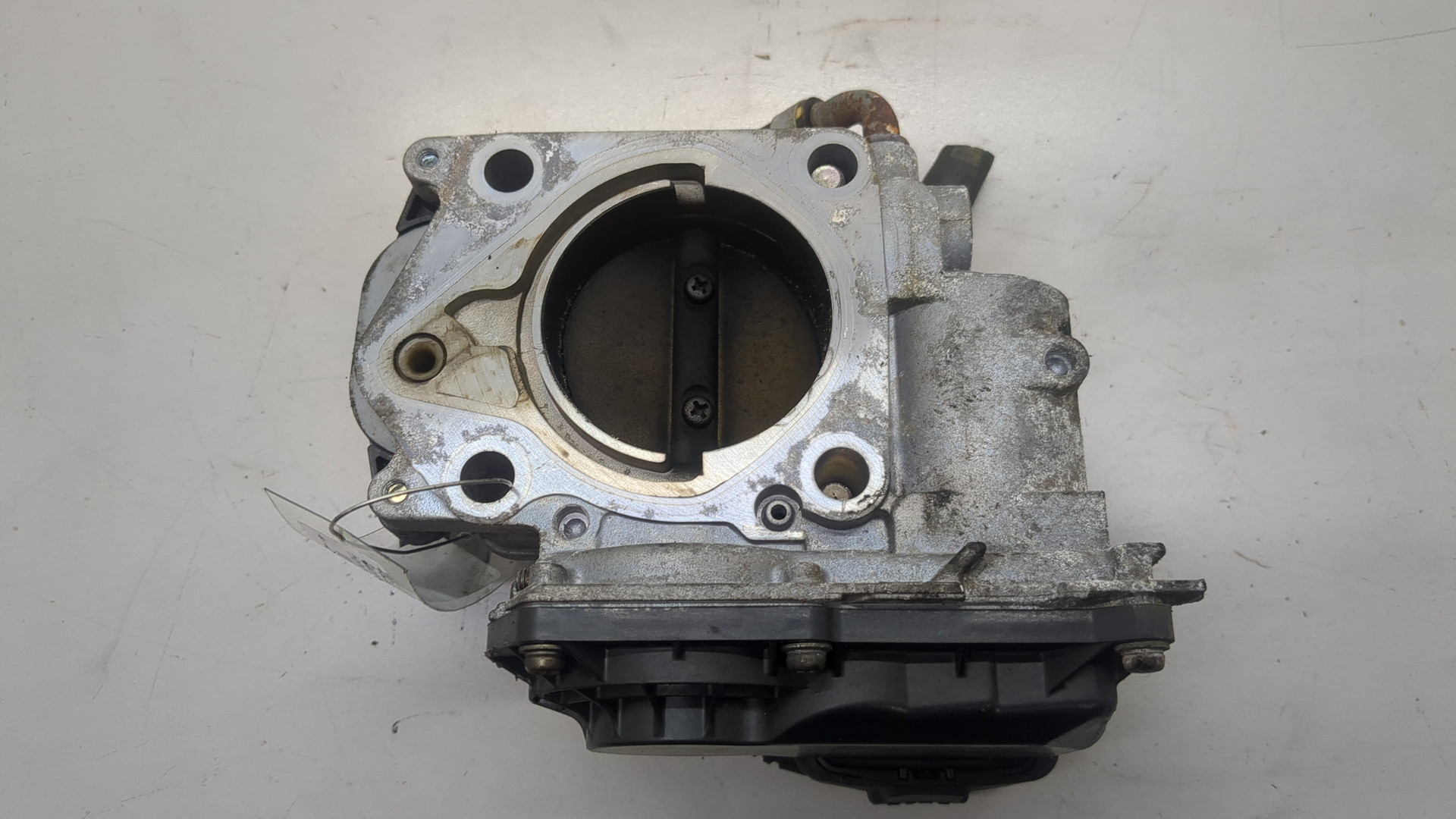 Заслонка дроссельная электрическая