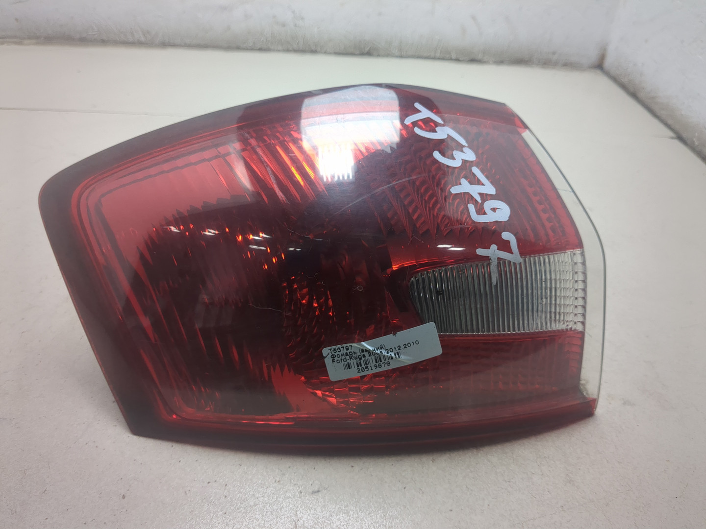 Фонарь задний левый