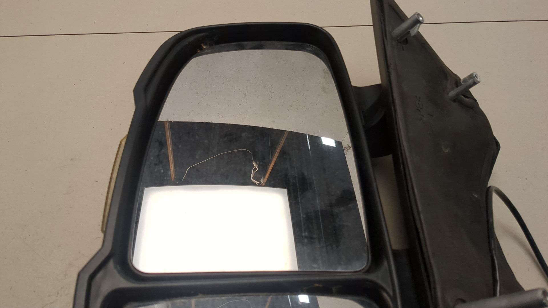 Зеркало левое электрическое