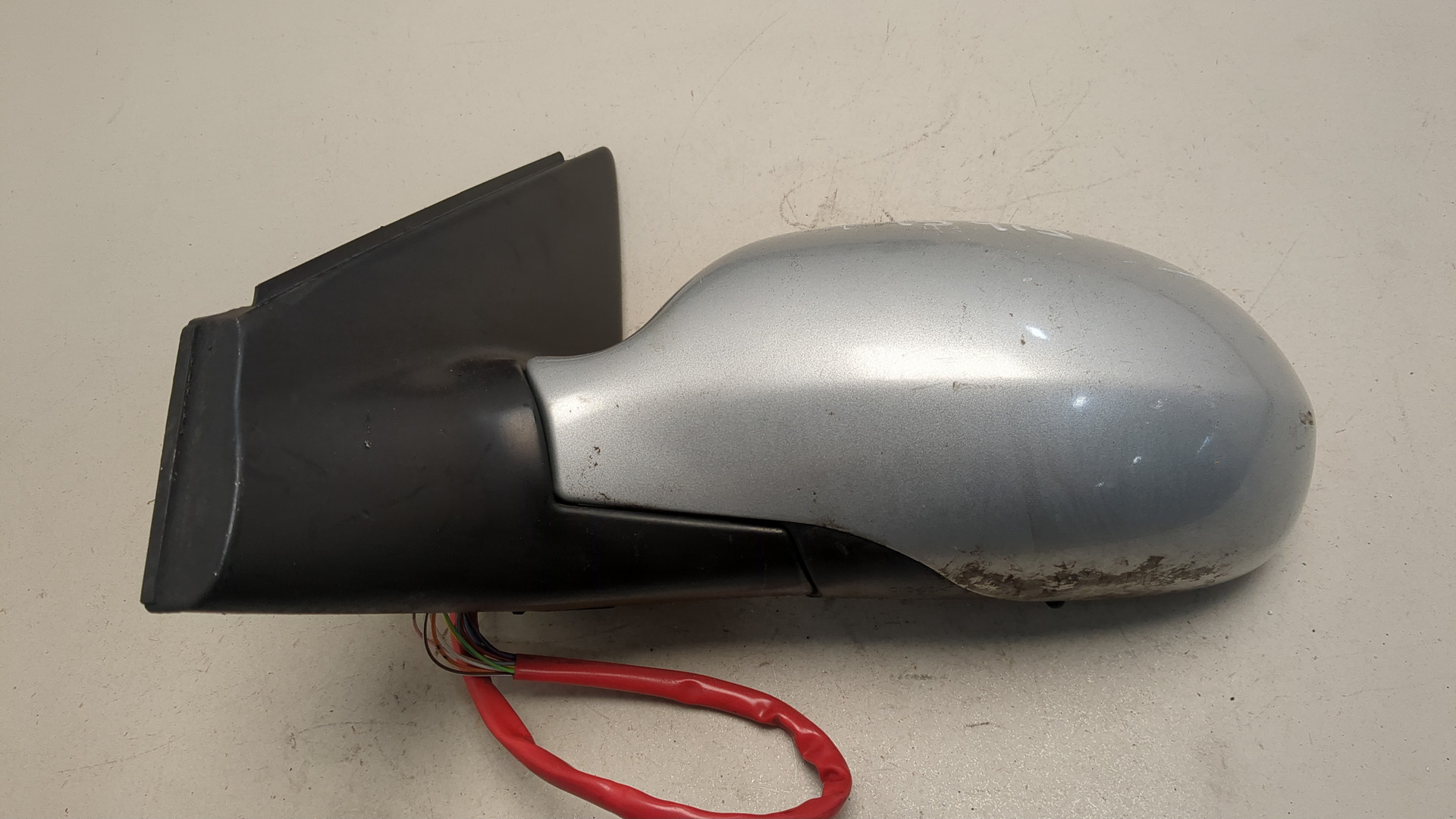 Зеркало левое электрическое