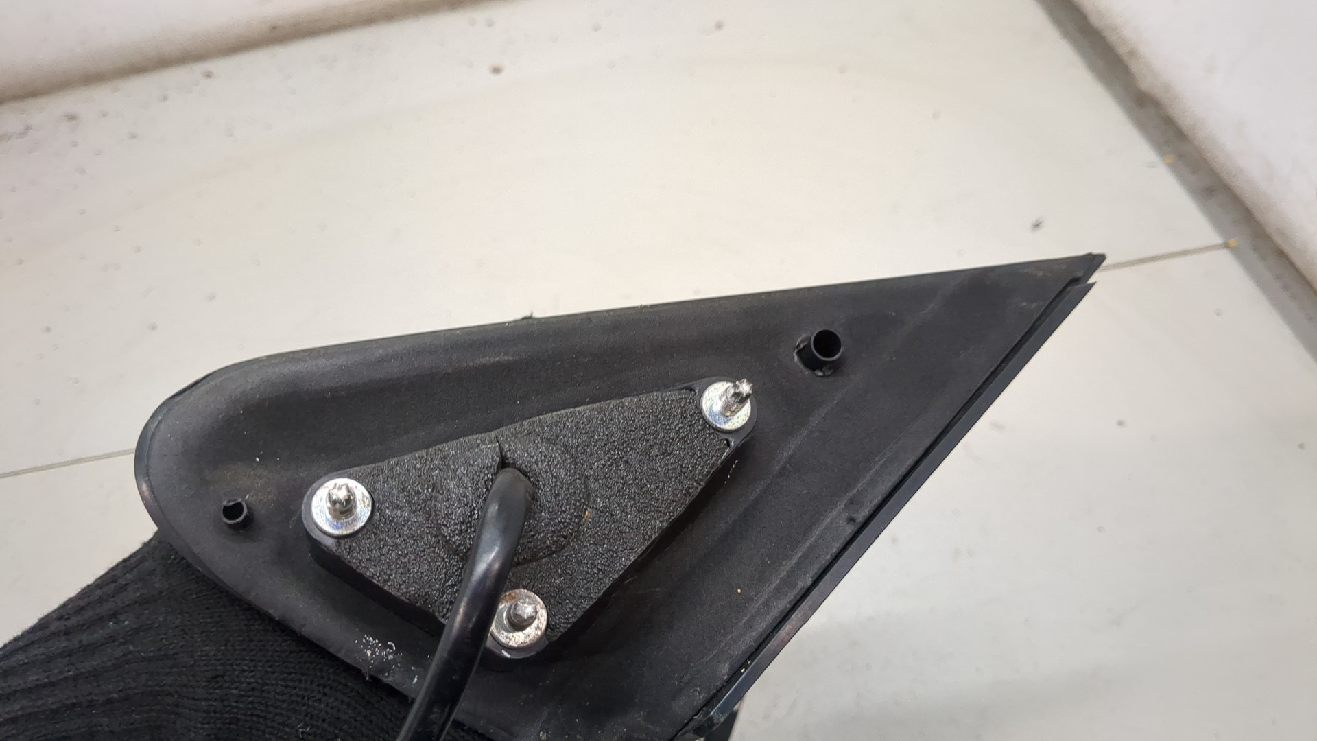 Зеркало правое электрическое