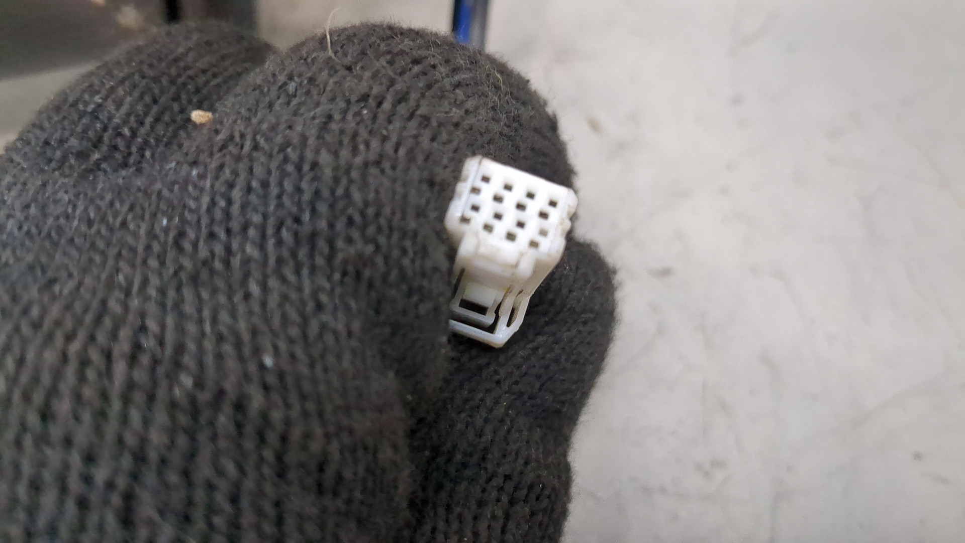 Зеркало правое электрическое