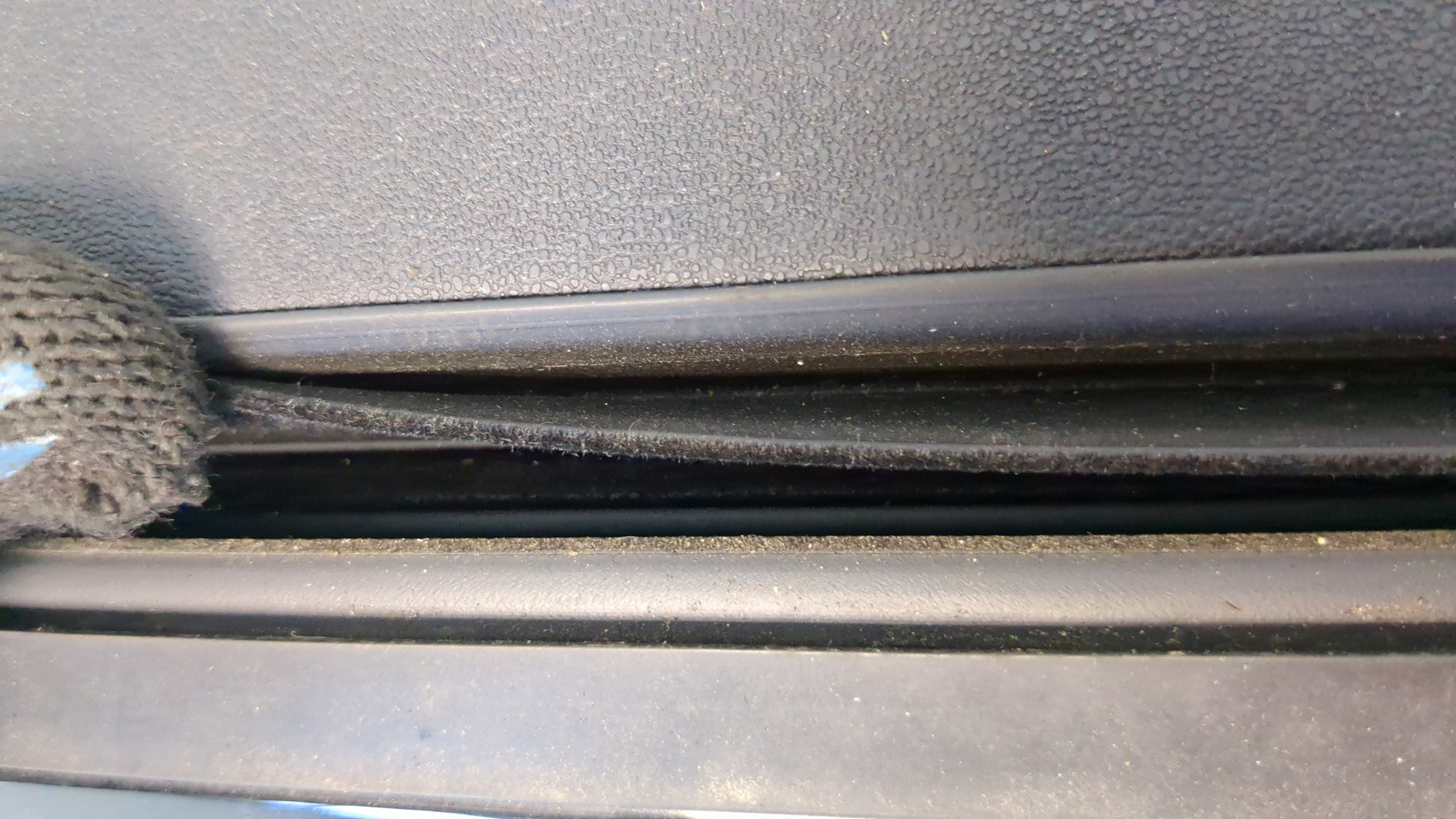 Дверь передняя правая