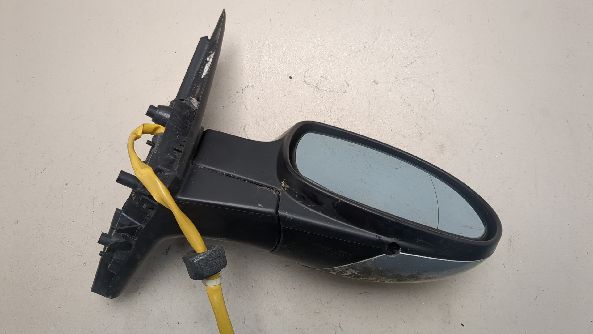 Зеркало правое электрическое