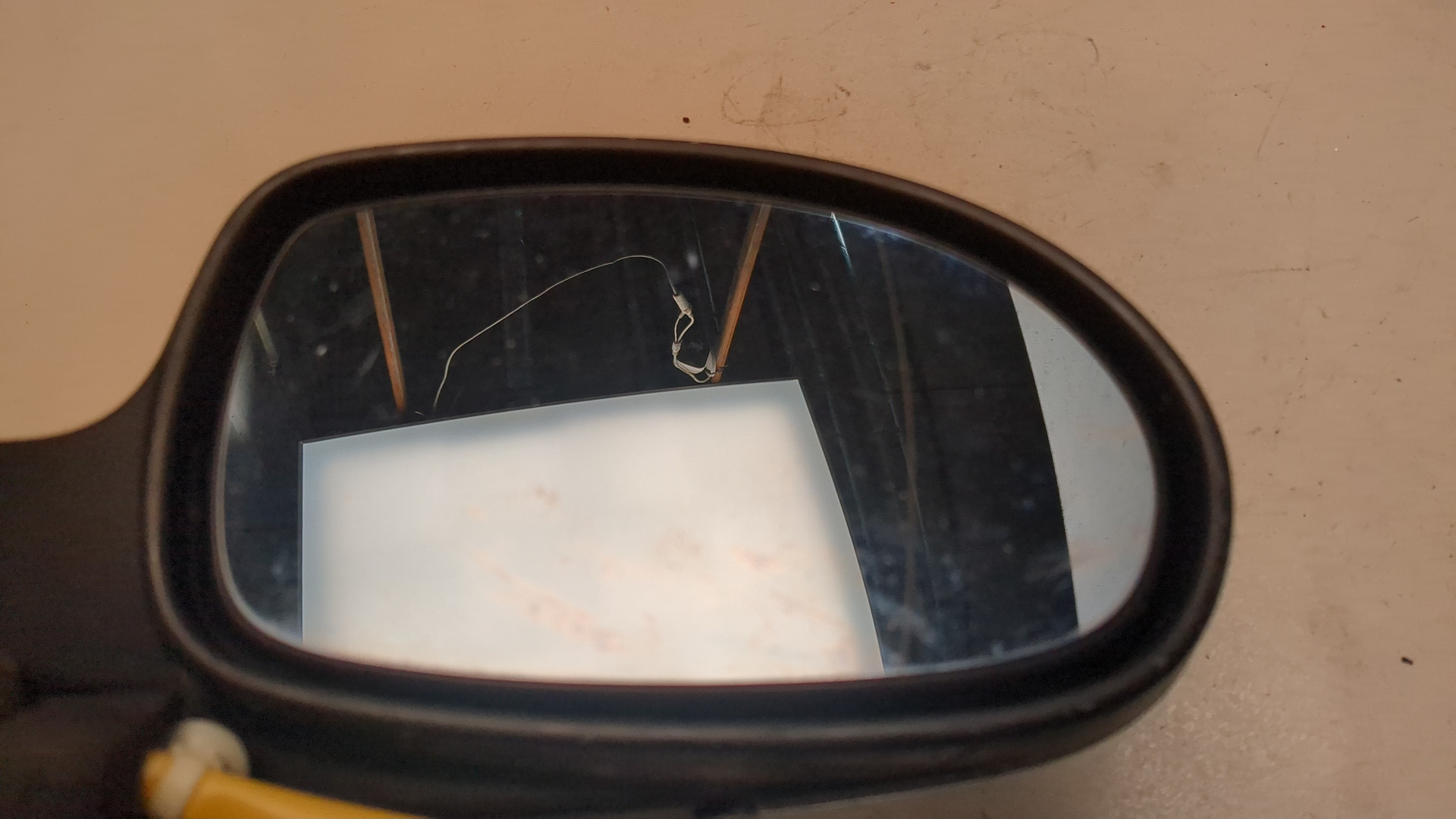 Зеркало правое электрическое