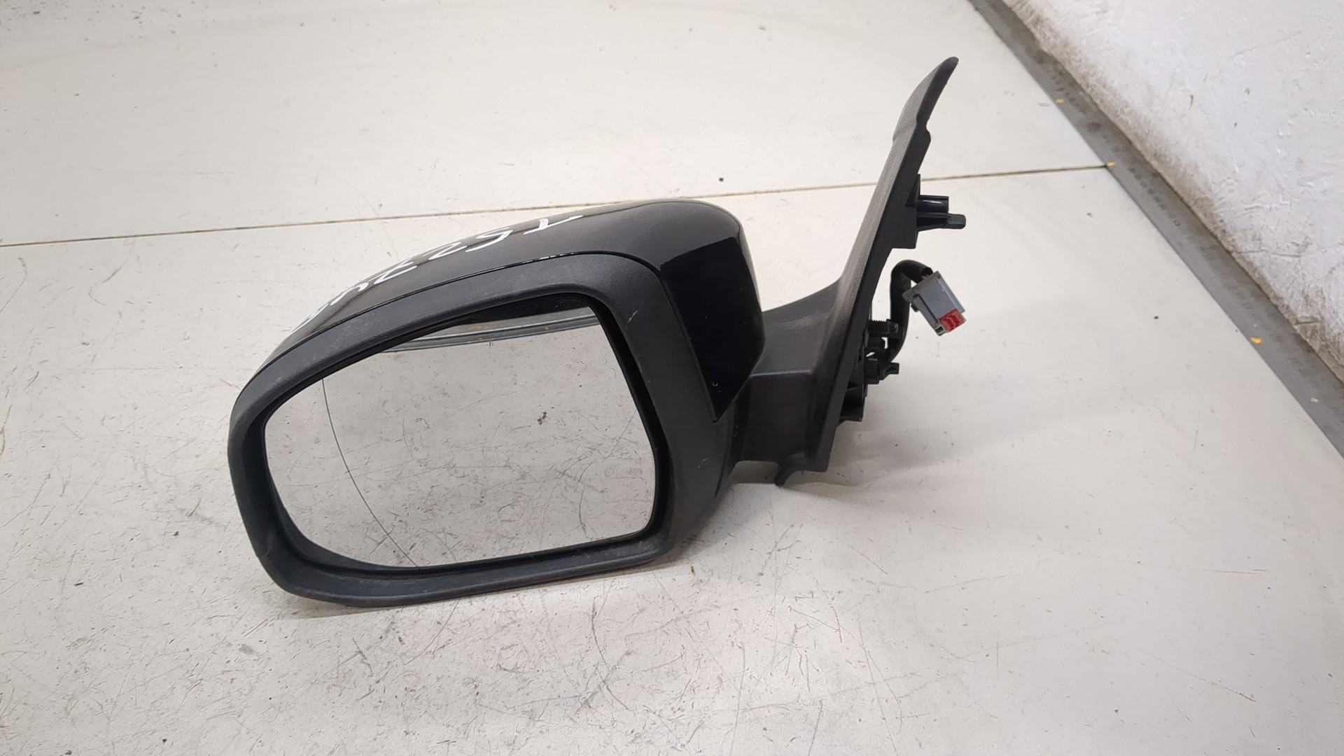 Зеркало левое электрическое