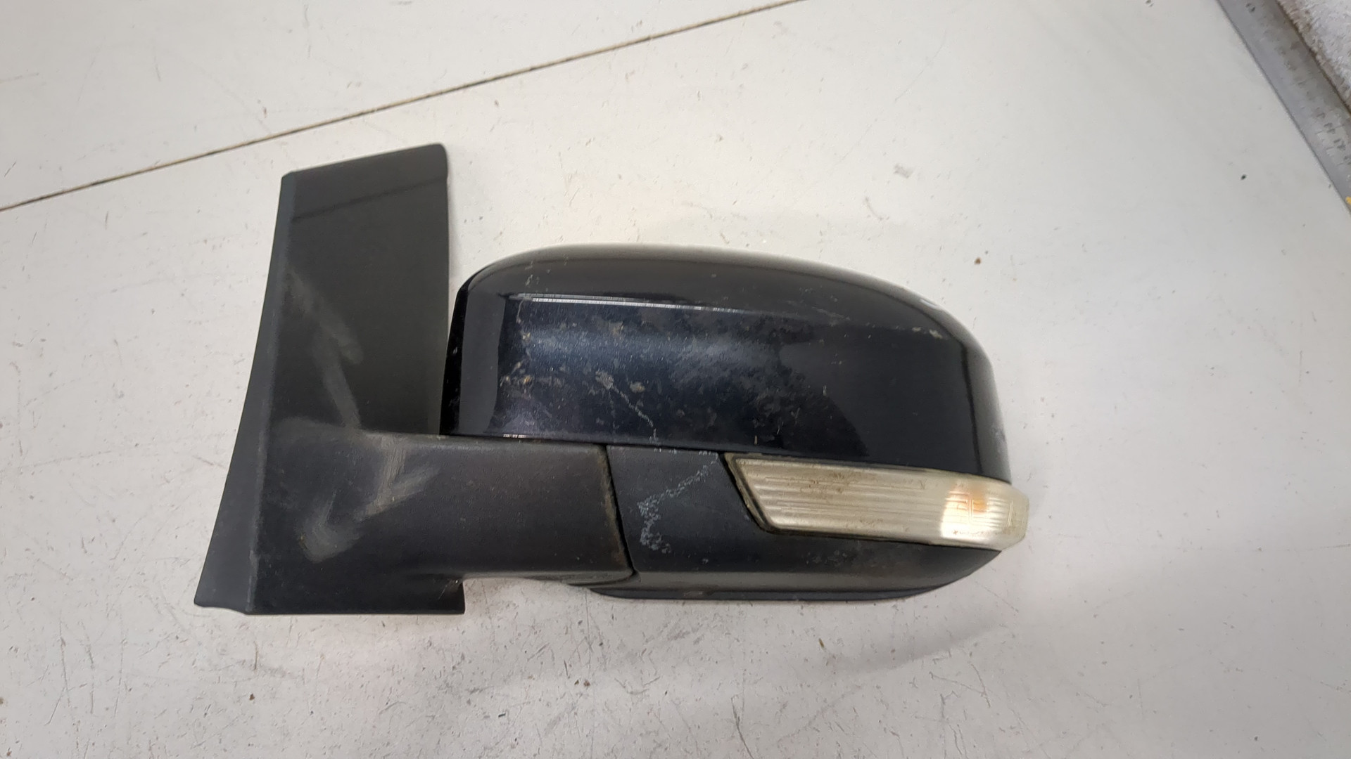 Зеркало левое электрическое