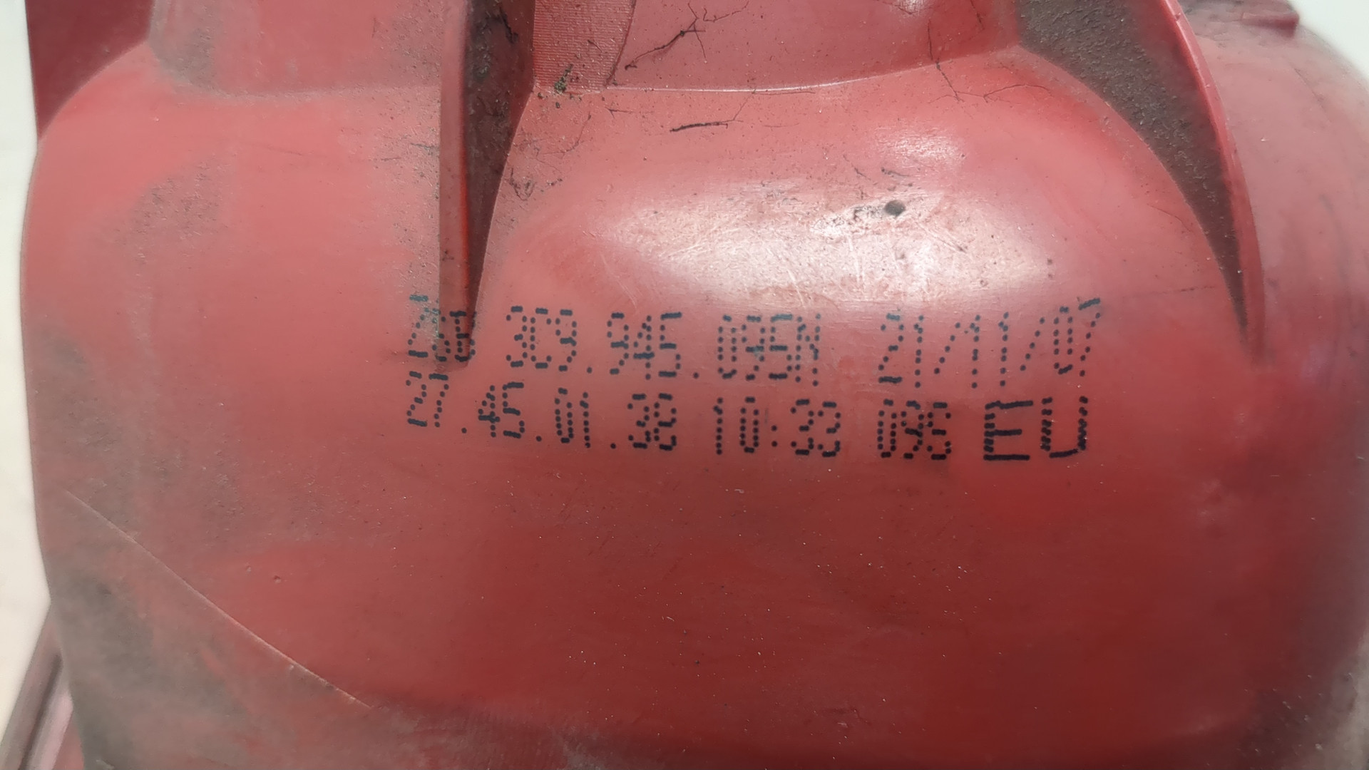 Фонарь задний левый